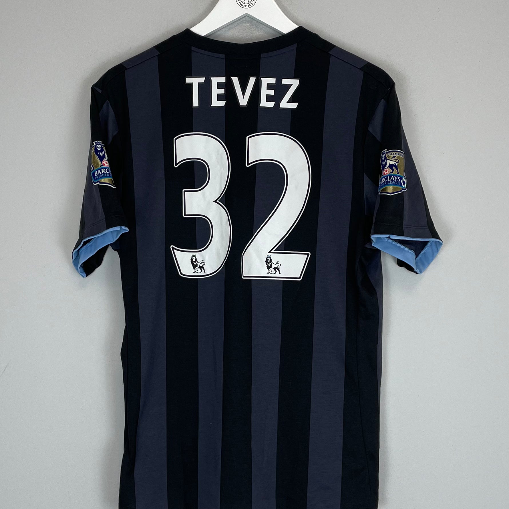 Shop 2012/13 MANCHESTER CITY TEVEZ #32 THIRD SHIRT (M) UMBRO, classic football shirts, vintage football shirts & retro soccer jerseys at Cult Kits
