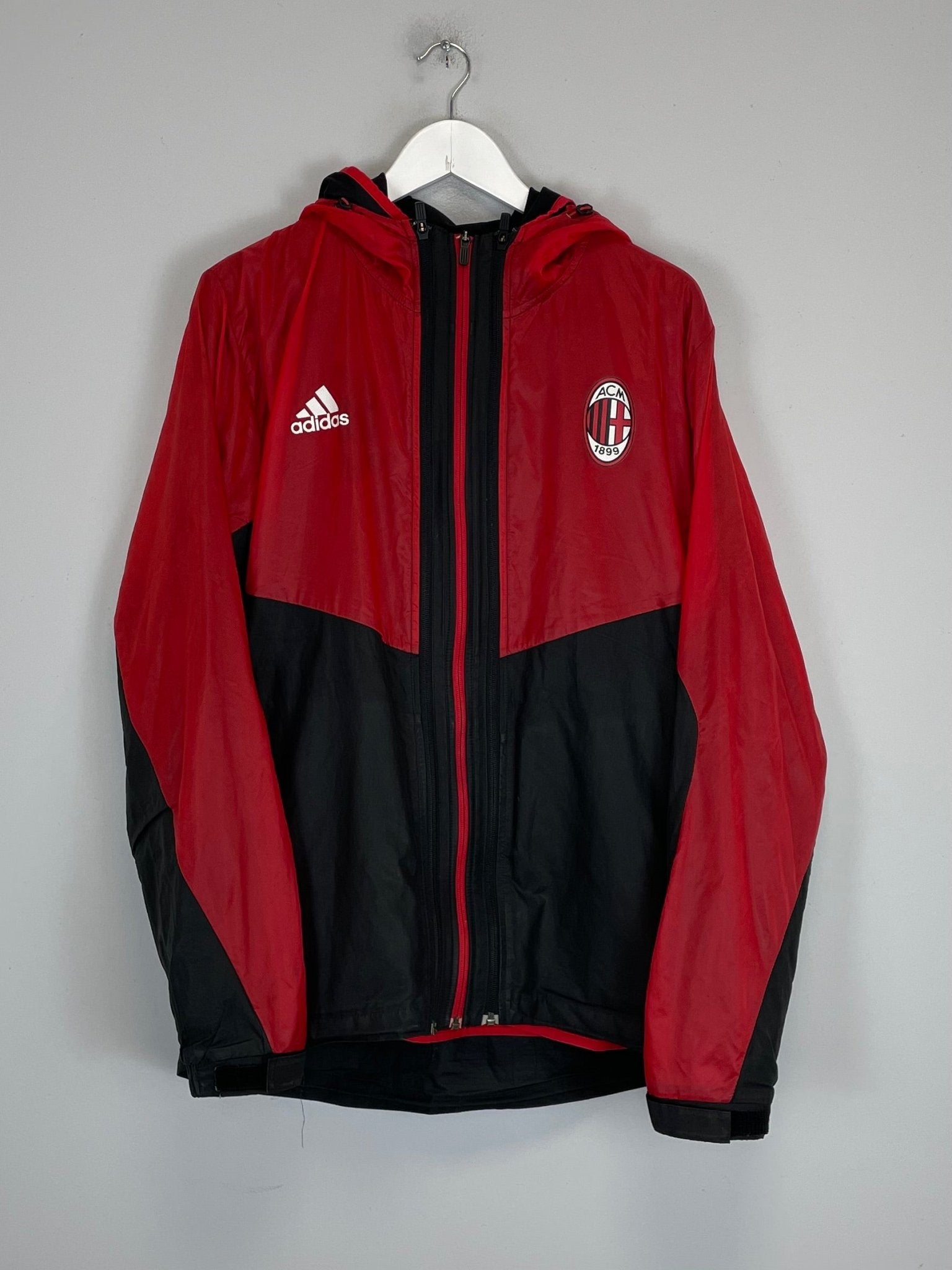 Shop 2013/14 AC MILAN LINED HOODED JACKET (M) ADIDAS, classic football shirts, vintage football shirts & retro soccer jerseys at Cult Kits