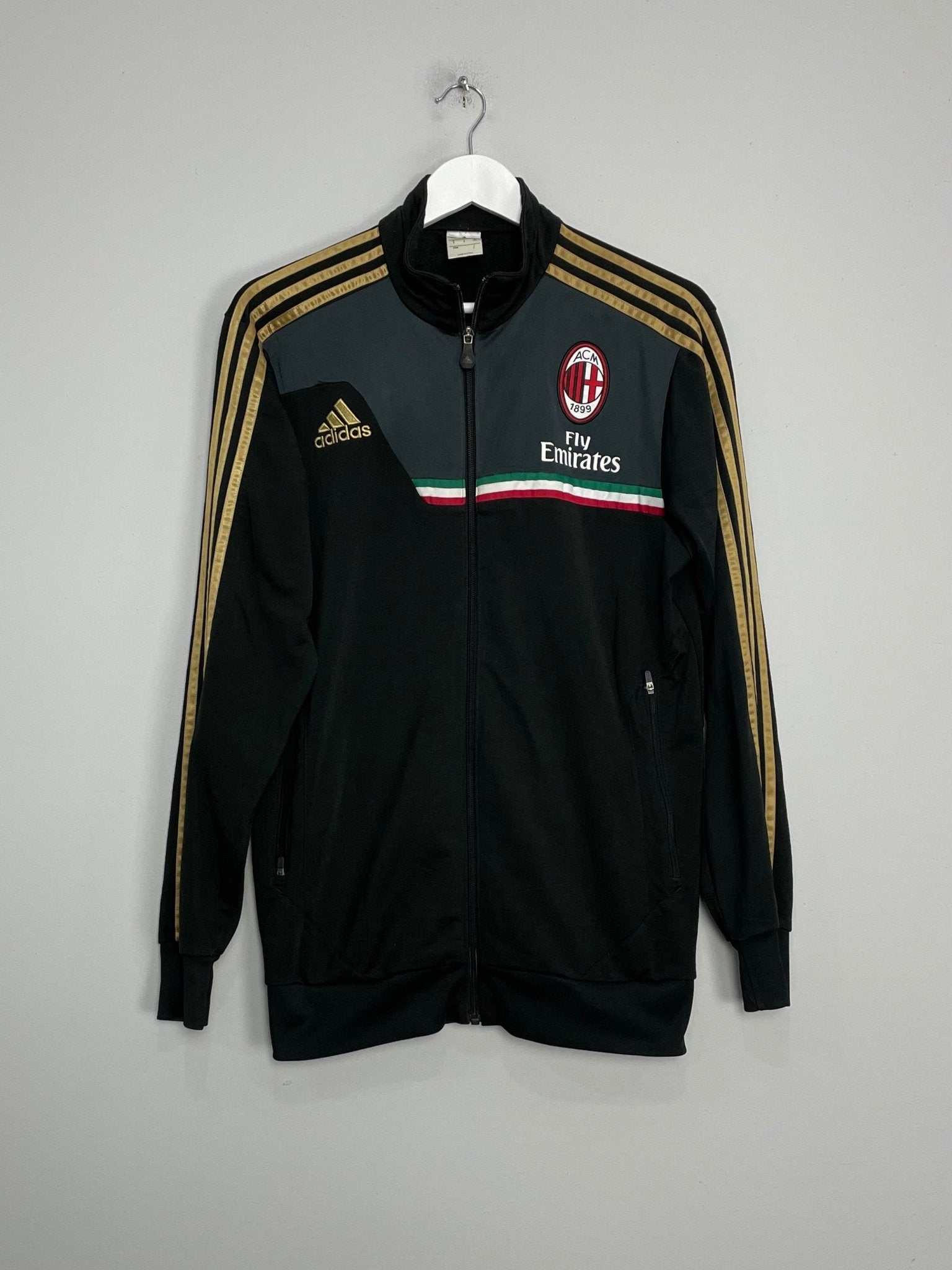 Shop 2013/14 AC MILAN TRACK JACKET (M) ADIDAS, classic football shirts, vintage football shirts & retro soccer jerseys at Cult Kits