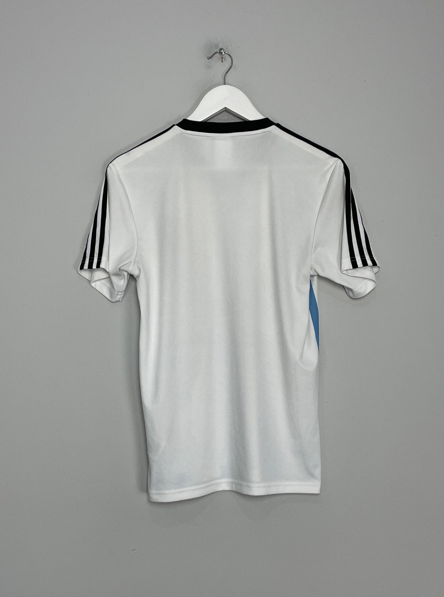 Shop 2013/14 ARGENTINA HOME SHIRT (XS) ADIDAS BASIC, classic football shirts, vintage football shirts & retro soccer jerseys at Cult Kits