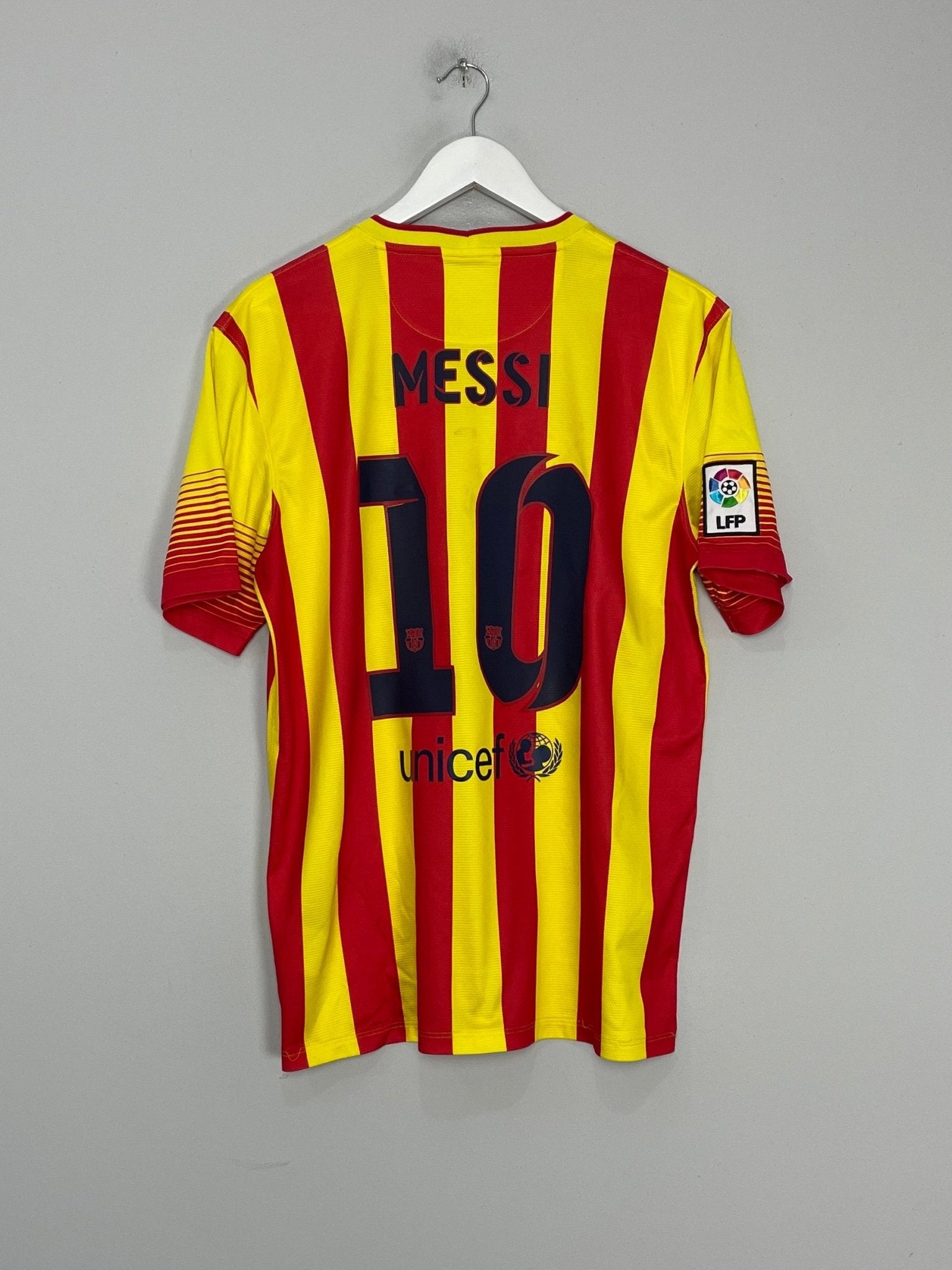 Shop 2013/14 BARCELONA MESSI #10 AWAY SHIRT (L) NIKE, classic football shirts, vintage football shirts & retro soccer jerseys at Cult Kits