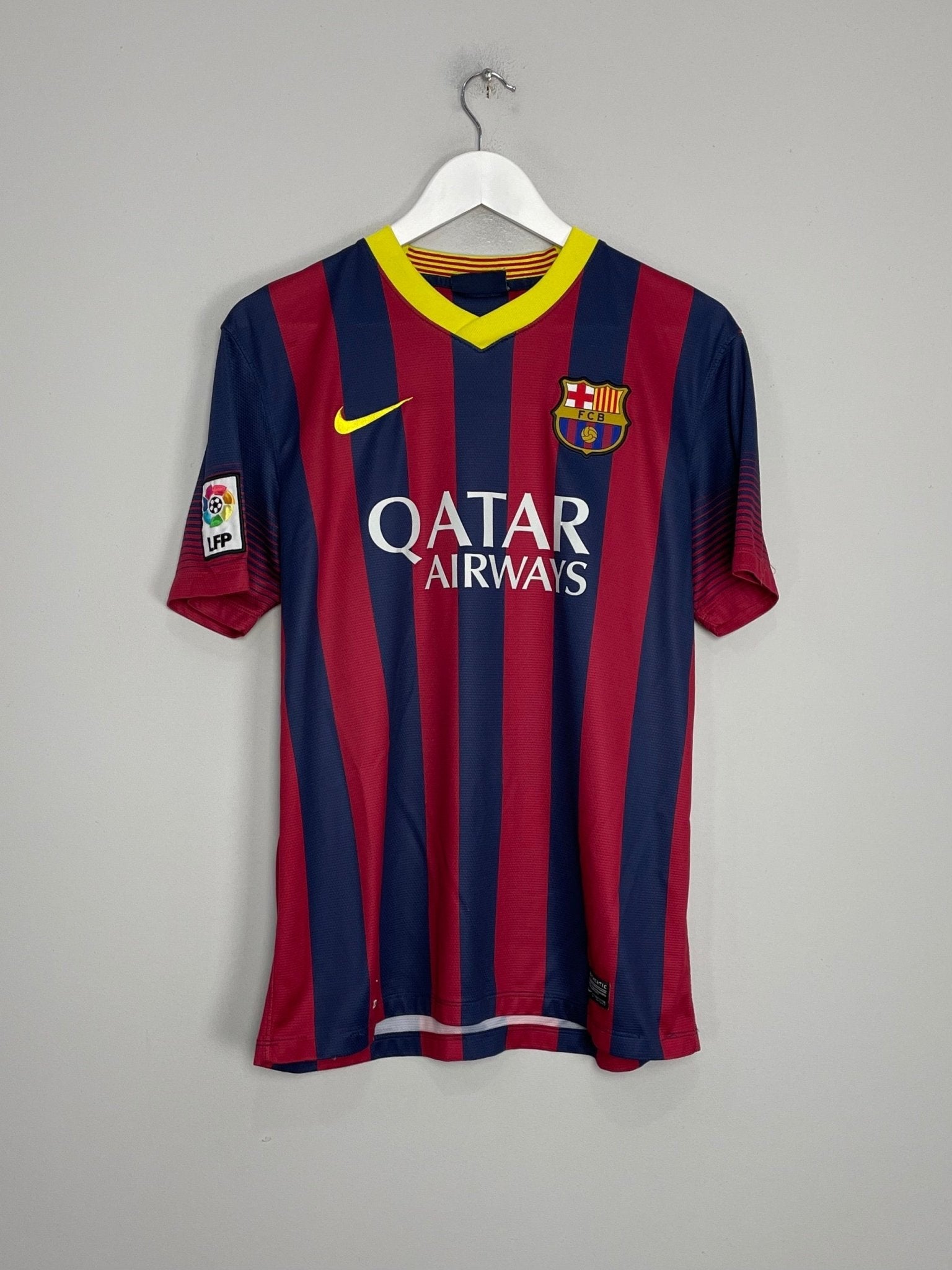 Shop 2013/14 BARCELONA MESSI #10 HOME SHIRT (M) NIKE, classic football shirts, vintage football shirts & retro soccer jerseys at Cult Kits