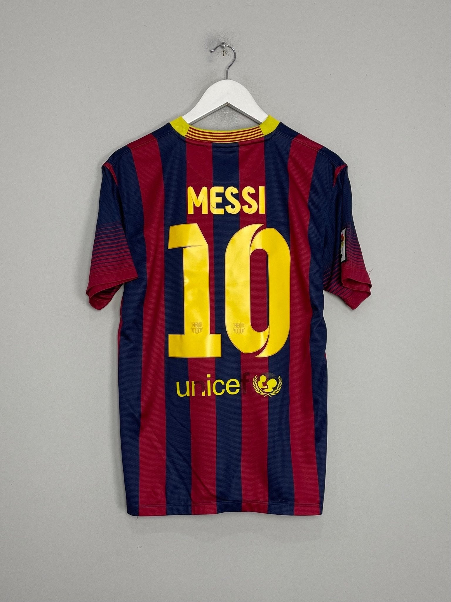 Shop 2013/14 BARCELONA MESSI #10 HOME SHIRT (M) NIKE, classic football shirts, vintage football shirts & retro soccer jerseys at Cult Kits