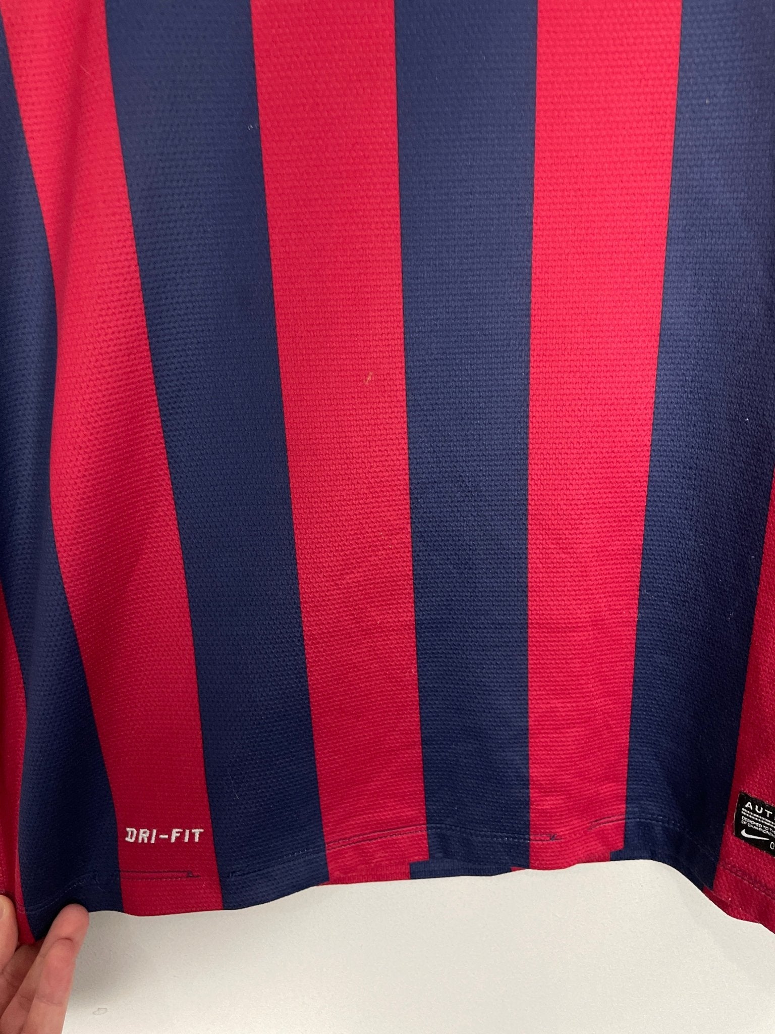 Shop 2013/14 BARCELONA MESSI #10 HOME SHIRT (S) NIKE, classic football shirts, vintage football shirts & retro soccer jerseys at Cult Kits