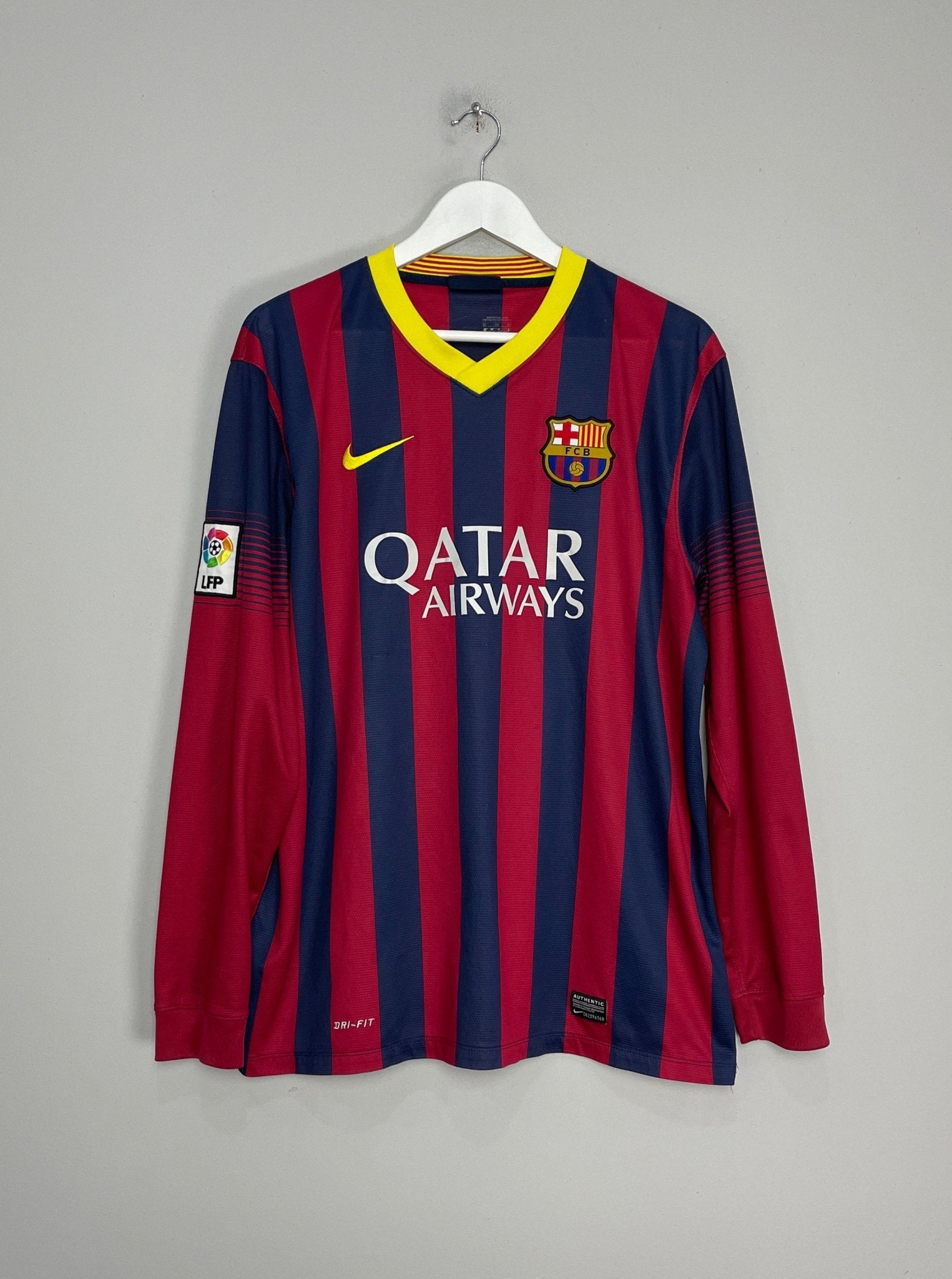 Shop 2013/14 BARCELONA MESSI #10 L/S HOME SHIRT (XL) NIKE, classic football shirts, vintage football shirts & retro soccer jerseys at Cult Kits