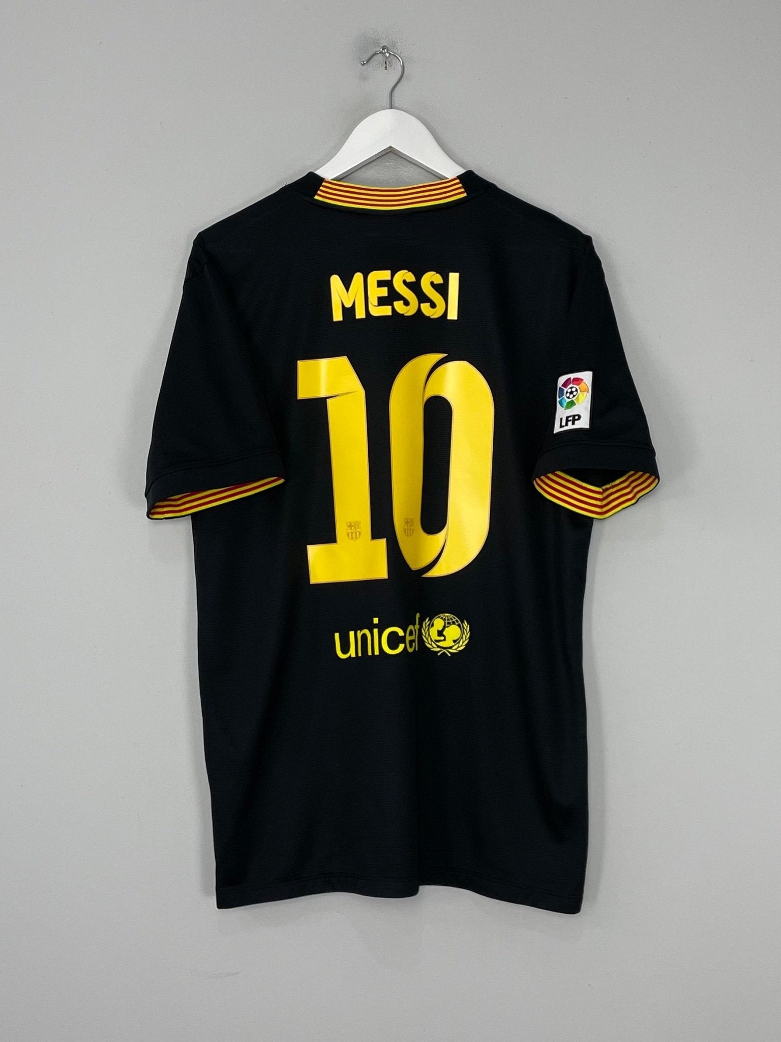 Shop 2013/14 BARCELONA MESSI #10 THIRD SHIRT (L) NIKE, classic football shirts, vintage football shirts & retro soccer jerseys at Cult Kits