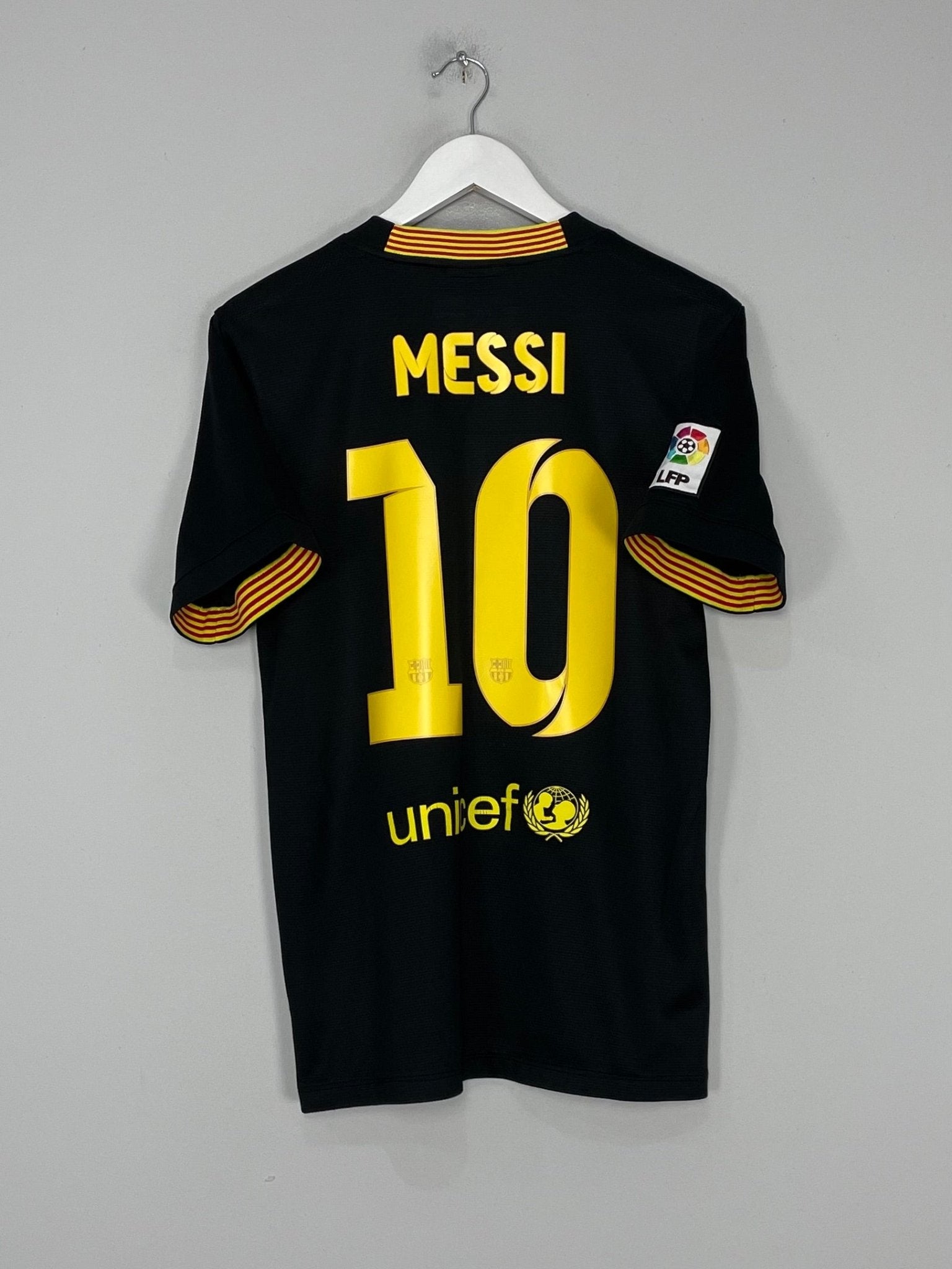 Shop 2013/14 BARCELONA MESSI #10 THIRD SHIRT (S) NIKE, classic football shirts, vintage football shirts & retro soccer jerseys at Cult Kits