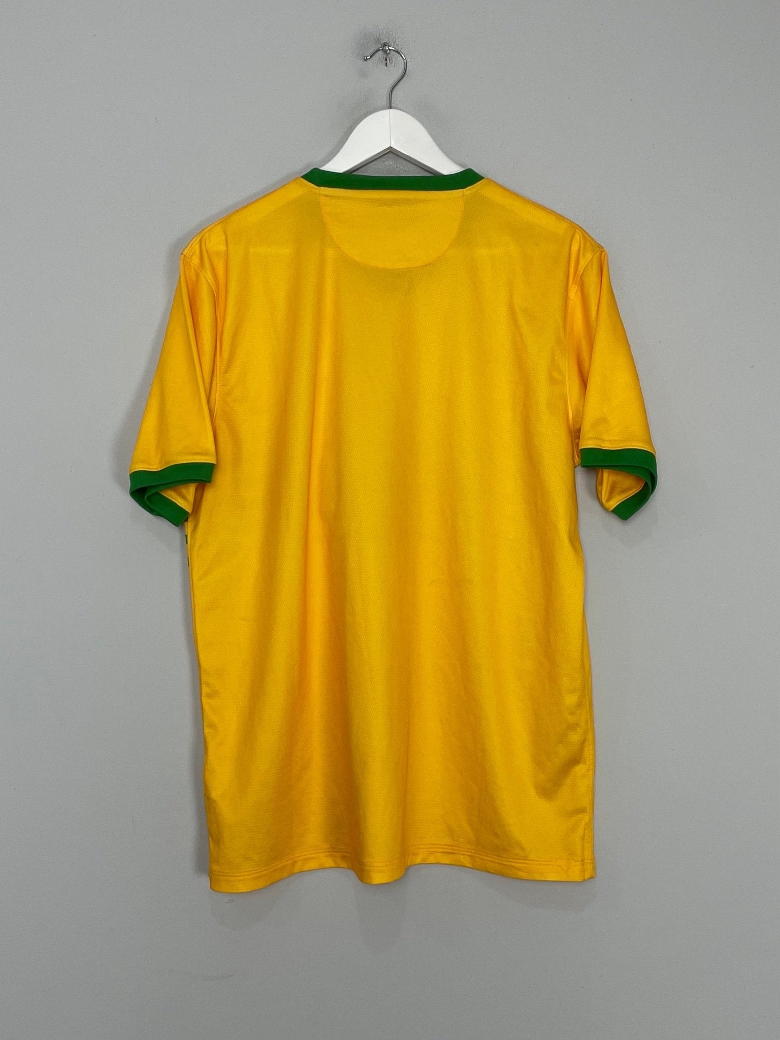 Shop 2013/14 CELTIC AWAY SHIRT (L) NIKE, classic football shirts, vintage football shirts & retro soccer jerseys at Cult Kits