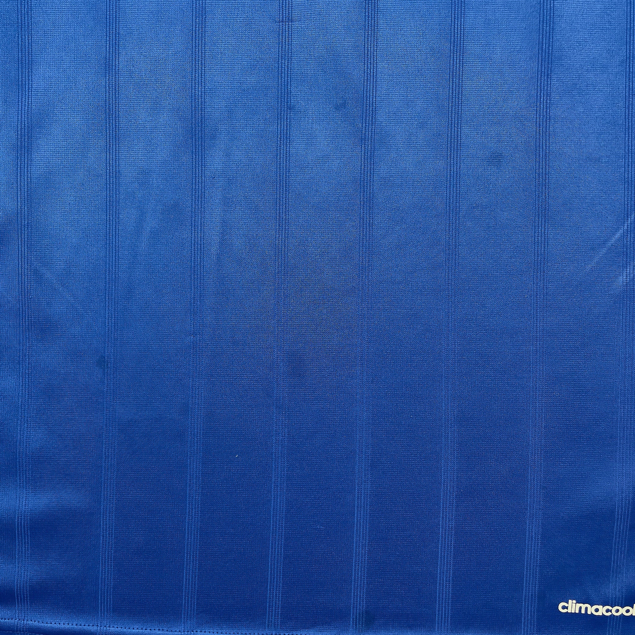 Buy 2013/14 Chelsea Hazard 17 Home Shirt (M) Adidas ~ Free worldwide shipping ~ Authentic Vintage Football Shirts from Cult Kits