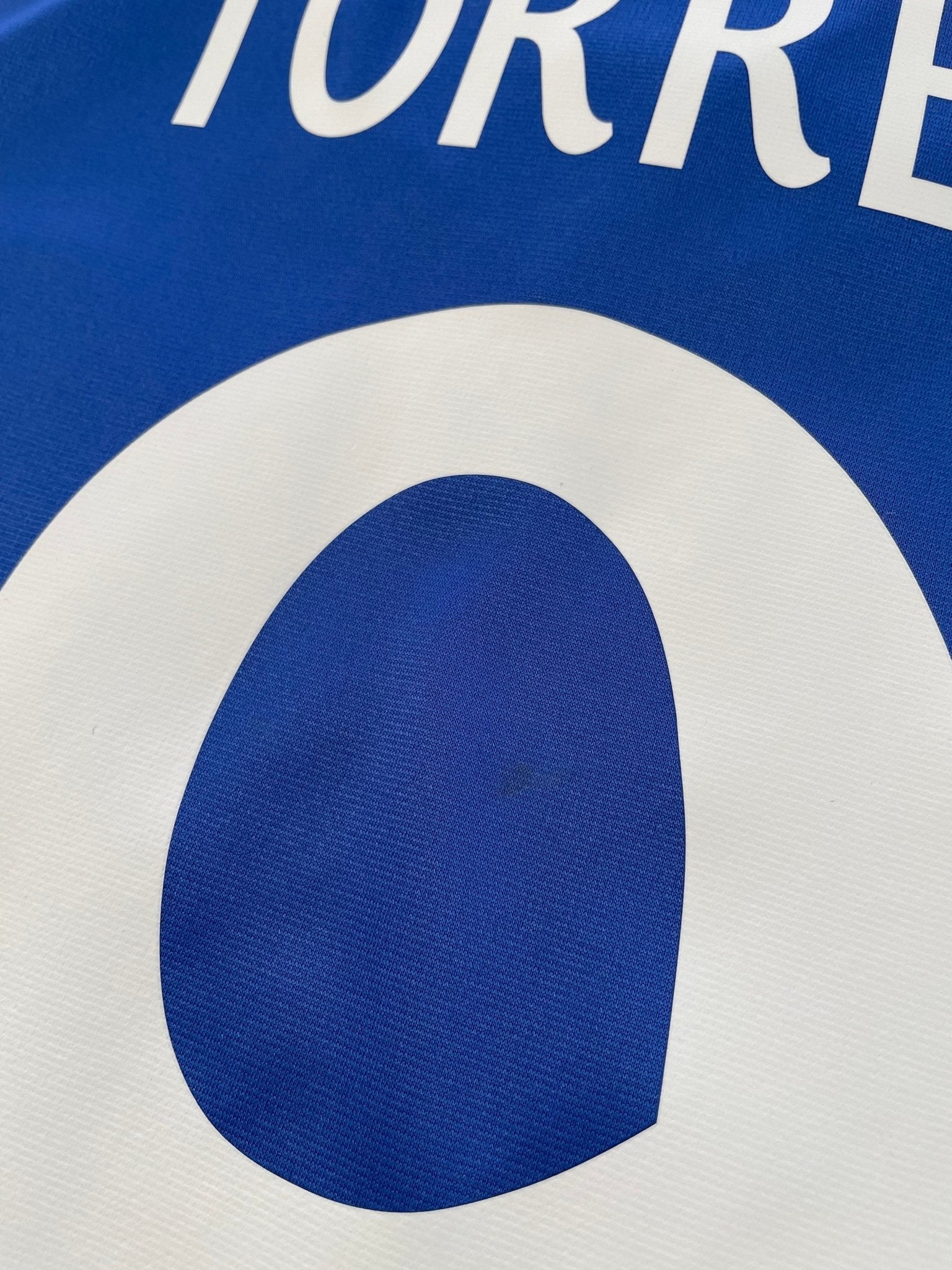 Buy 2013/14 Chelsea Torres 9 Home Shirt (S) Adidas ~ Free worldwide shipping ~ Authentic Vintage Football Shirts from Cult Kits