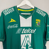 Shop 2013/14 CLUB LEON HOME SHIRT (M) PIRMA, classic football shirts, vintage football shirts & retro soccer jerseys at Cult Kits