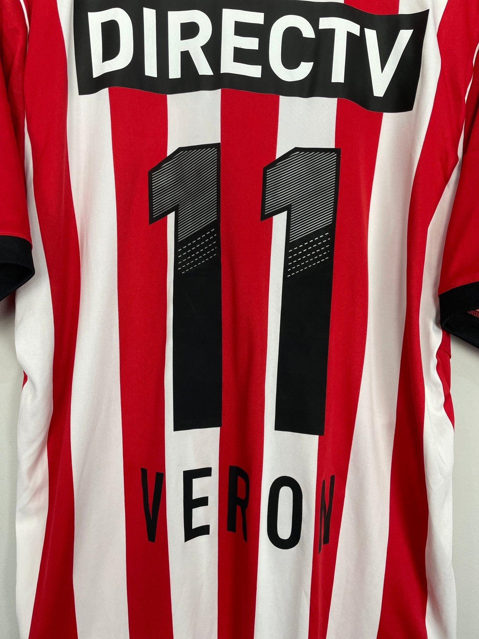 Shop 2013/14 ESTUDIANTES VERON #11 HOME SHIRT (XL) ADIDAS, classic football shirts, vintage football shirts & retro soccer jerseys at Cult Kits