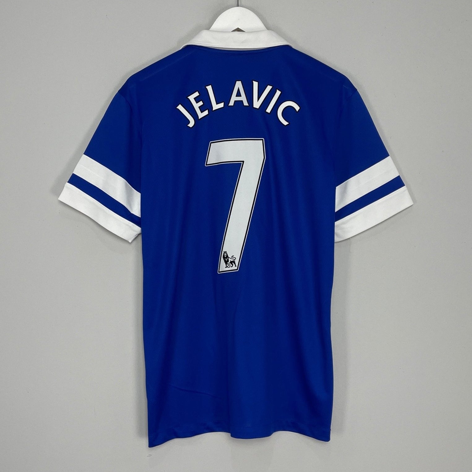 Shop 2013/14 EVERTON JELAVIC #7 HOME SHIRT (M) NIKE, classic football shirts, vintage football shirts & retro soccer jerseys at Cult Kits