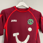 Shop 2013/14 HANNOVER 96 HOME SHIRT (XS) JAKO, classic football shirts, vintage football shirts & retro soccer jerseys at Cult Kits