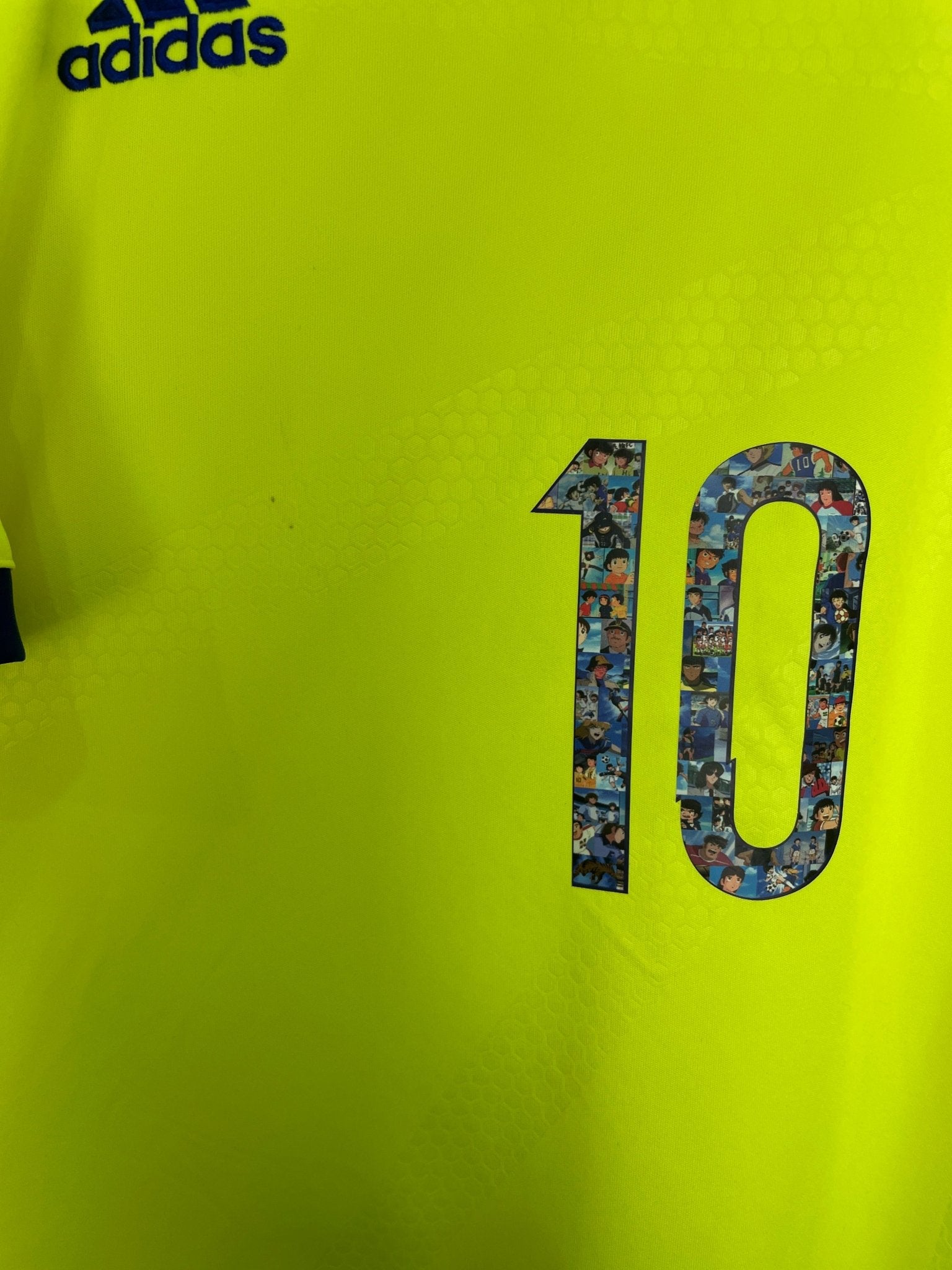 Shop 2013/14 JAPAN TSUBASA #10 AWAY SHIRT (XL) ADIDAS, classic football shirts, vintage football shirts & retro soccer jerseys at Cult Kits