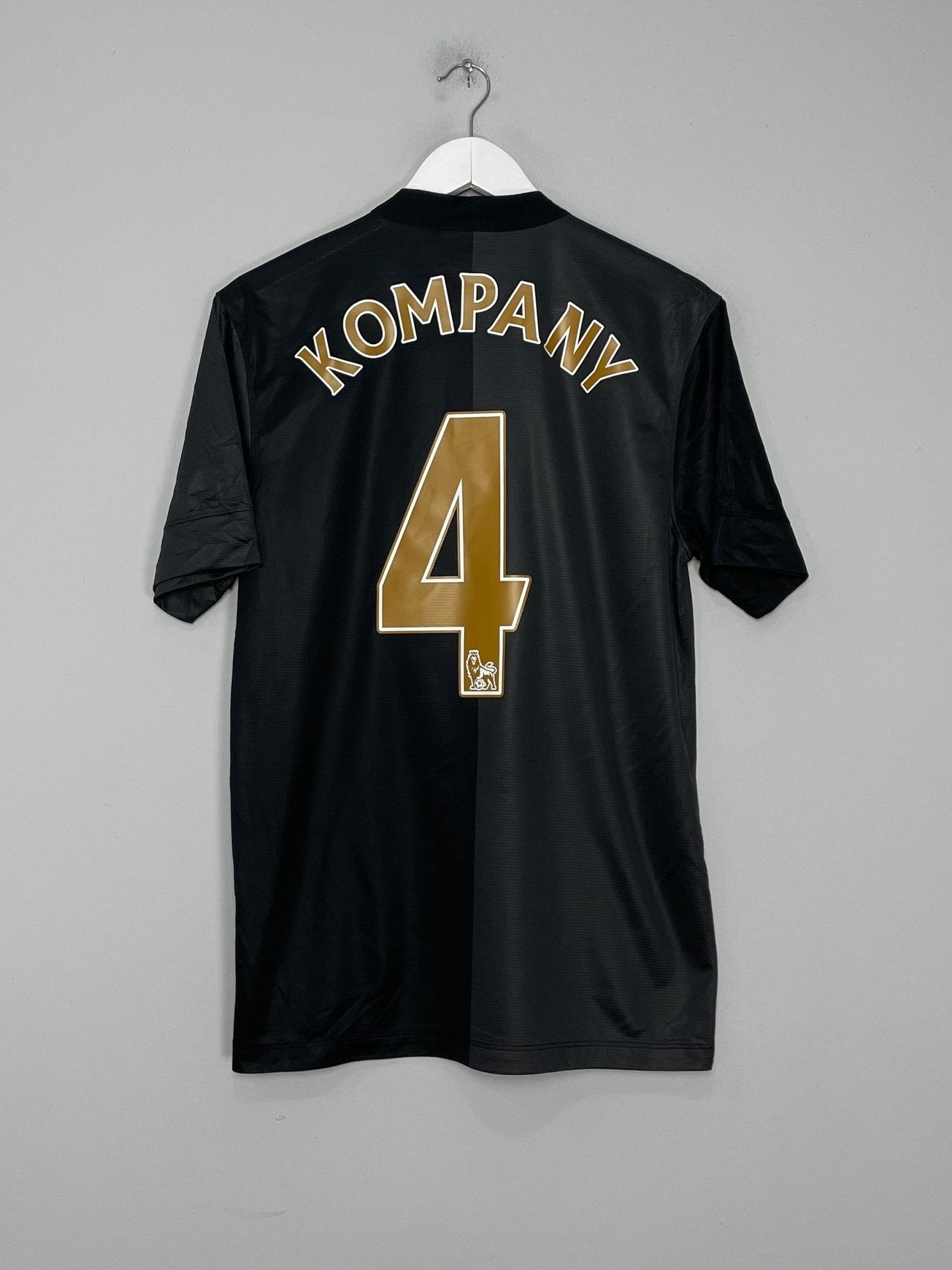 Shop 2013/14 MANCHESTER CITY KOMPANY #4 AWAY SHIRT (M) NIKE, classic football shirts, vintage football shirts & retro soccer jerseys at Cult Kits