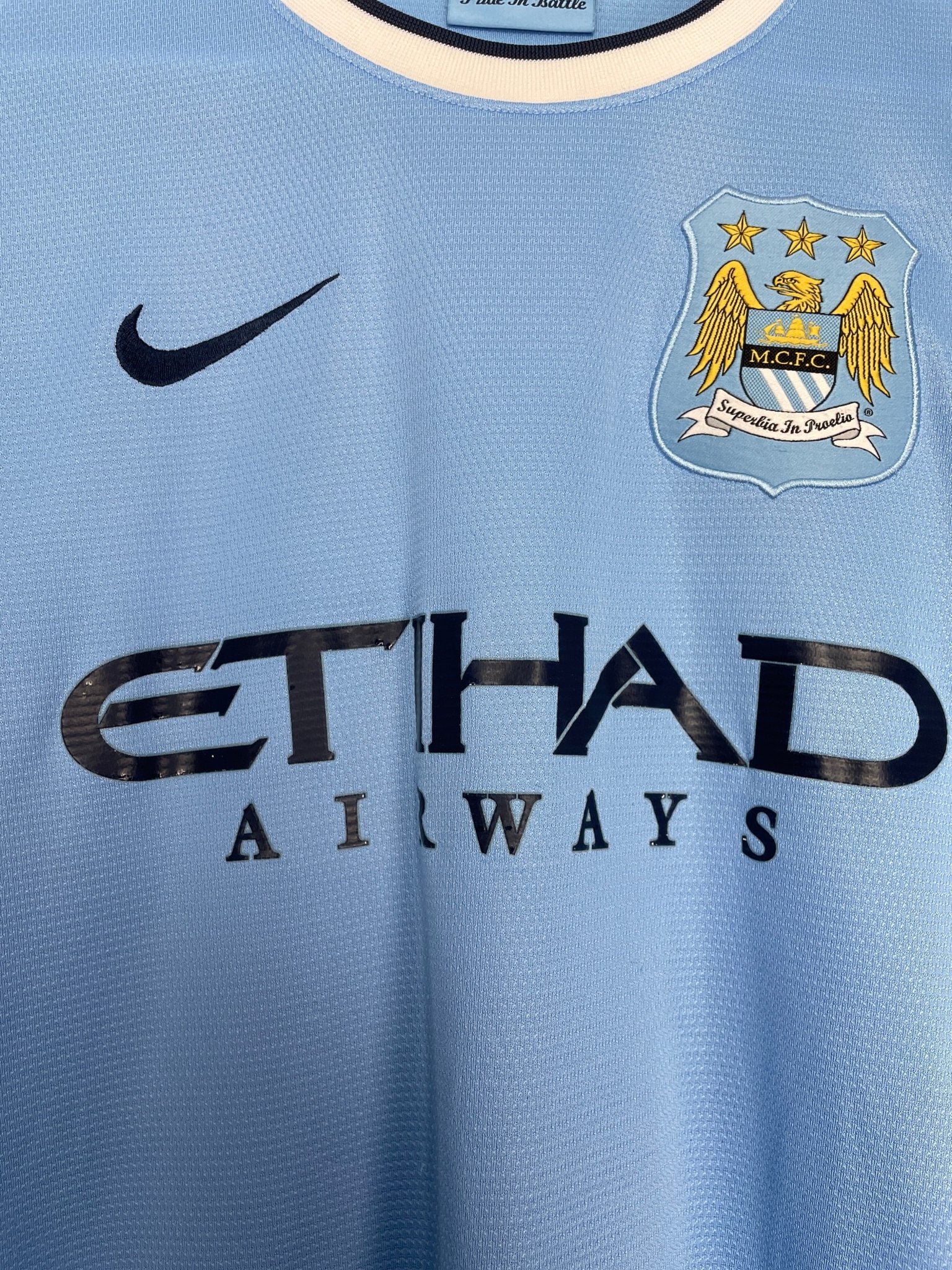 Shop 2013/14 MANCHESTER CITY SILVA #21 HOME SHIRT (M) NIKE, classic football shirts, vintage football shirts & retro soccer jerseys at Cult Kits