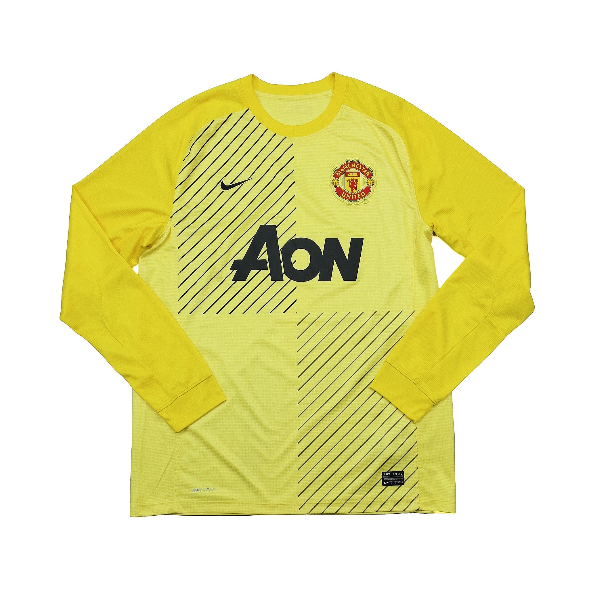 Buy 2013/14 Manchester United De Gea 1 GK Shirt (L) Nike ~ Free worldwide shipping available ~ Authentic Vintage Football Shirts from Cult Kits