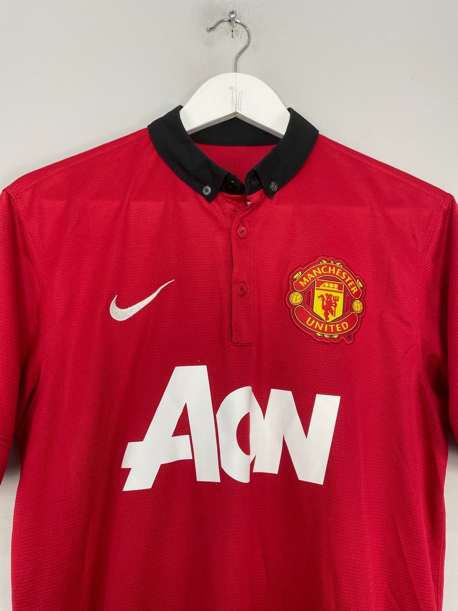 Shop 2013/14 MANCHESTER UNITED ROONEY #10 HOME SHIRT (M) NIKE, classic football shirts, vintage football shirts & retro soccer jerseys at Cult Kits