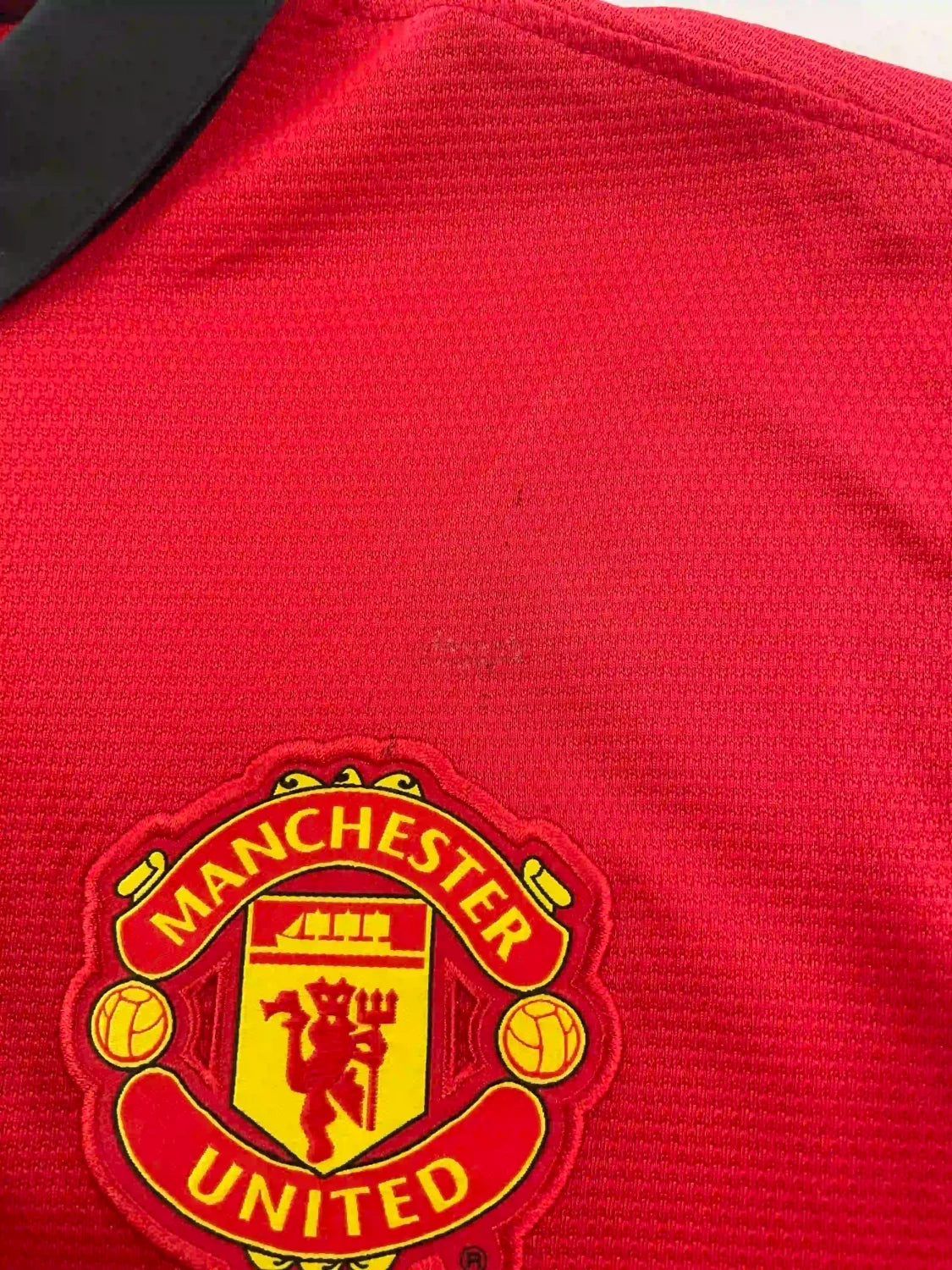 2013 Manchester United Nike football shirt - view 3 - Cult Kits