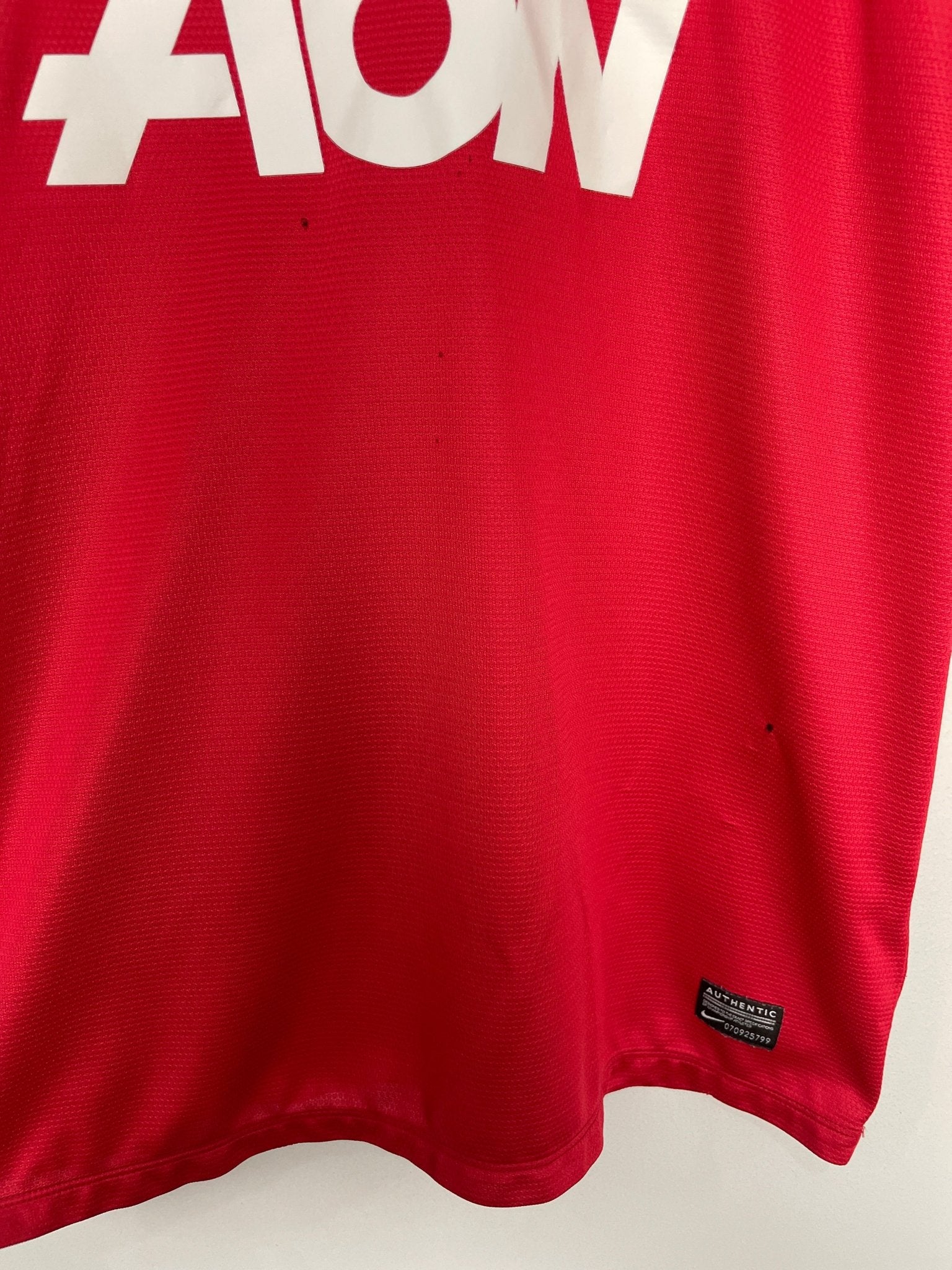 Shop 2013/14 MANCHESTER UNITED VIDIC #15 HOME SHIRT (L) NIKE, classic football shirts, vintage football shirts & retro soccer jerseys at Cult Kits