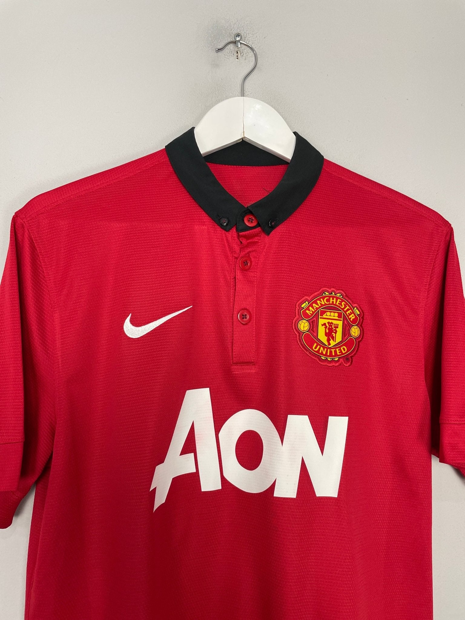 Shop 2013/14 MANCHESTER UNITED V.PERSIE #20 HOME SHIRT (L) NIKE, classic football shirts, vintage football shirts & retro soccer jerseys at Cult Kits