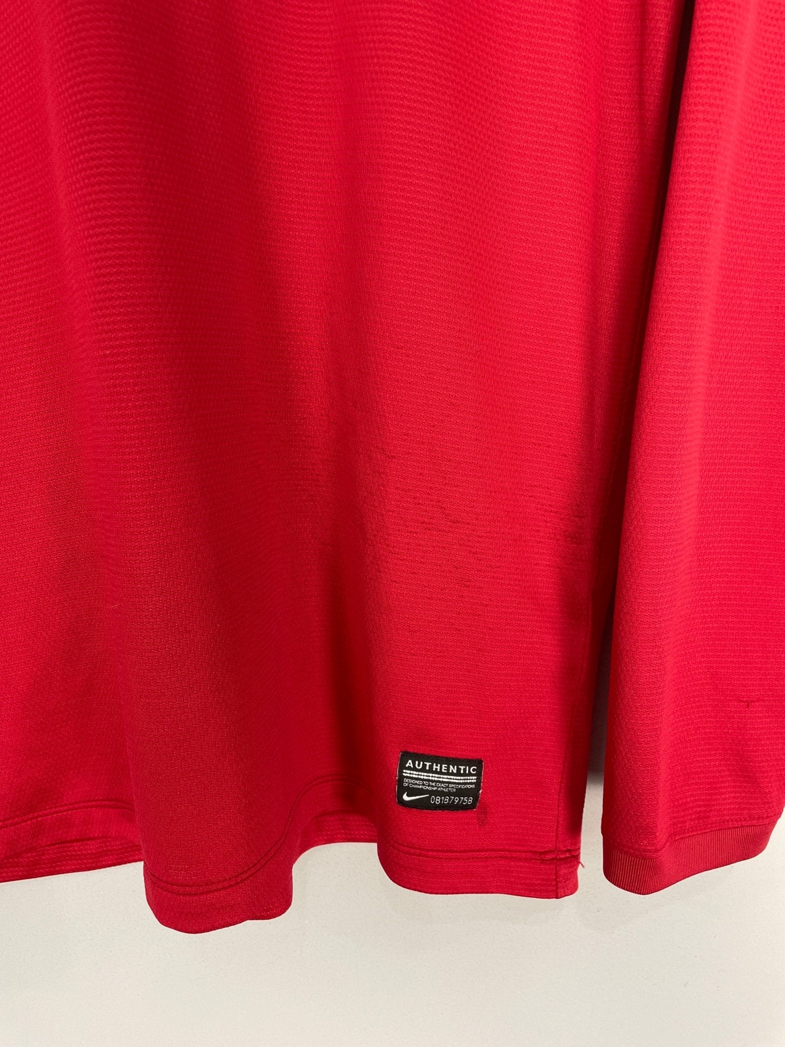 Shop 2013/14 MANCHESTER UNITED V.PERSIE #20 L/S HOME SHIRT (M) NIKE, classic football shirts, vintage football shirts & retro soccer jerseys at Cult Kits