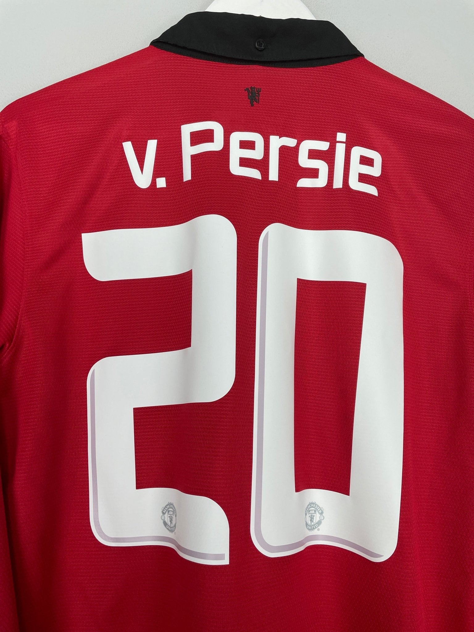 Shop 2013/14 MANCHESTER UNITED V.PERSIE #20 L/S HOME SHIRT (M) NIKE, classic football shirts, vintage football shirts & retro soccer jerseys at Cult Kits