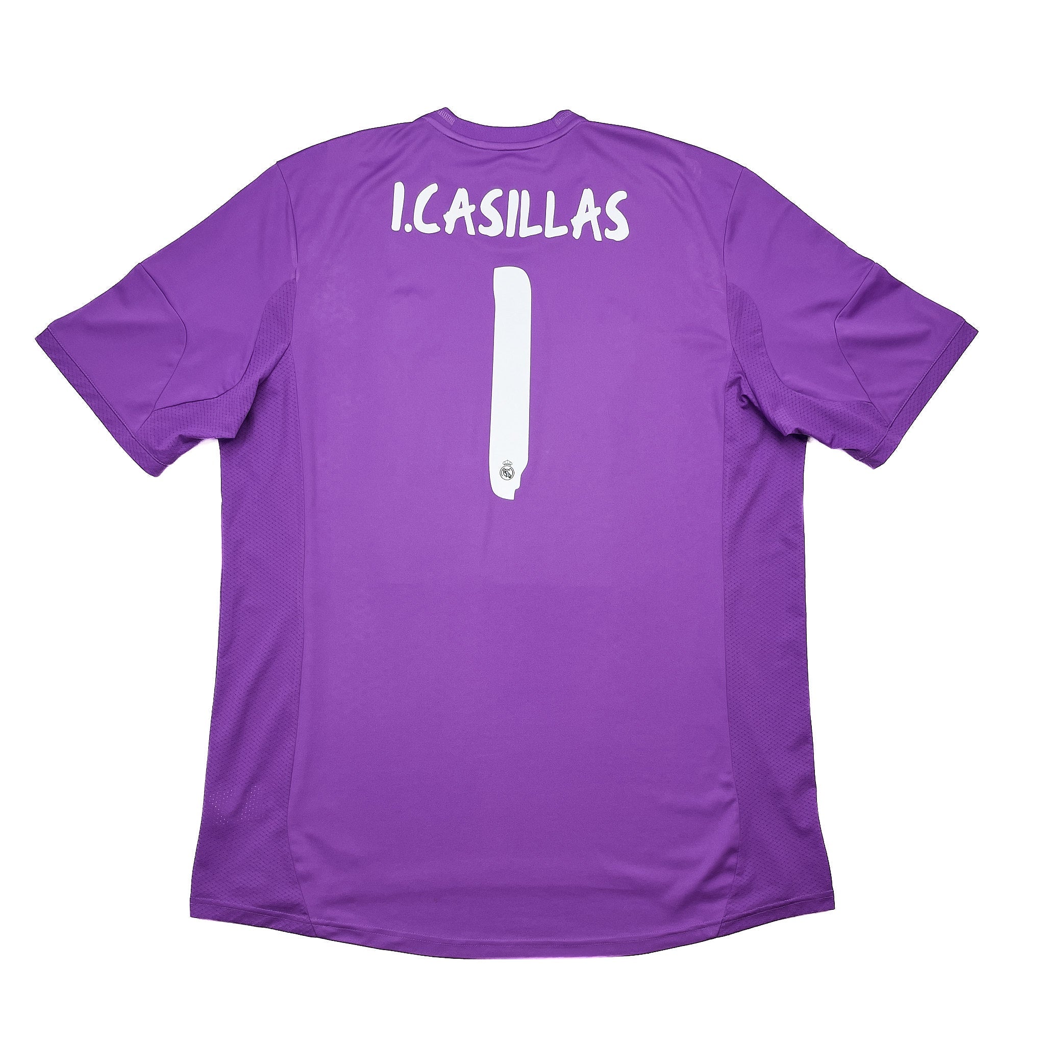Buy 2013/14 Real Madrid I.Casillas 1 GK Shirt (XXL) Adidas ~ Free worldwide shipping ~ Authentic Vintage Football Shirts from Cult Kits