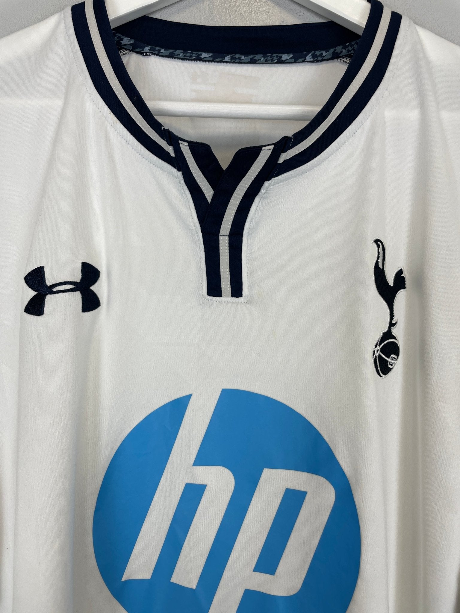 Shop 2013/14 TOTTENHAM CHADLI #21 *SIGNED* HOME SHIRT (XL) UNDER ARMOUR, classic football shirts, vintage football shirts & retro soccer jerseys at Cult Kits