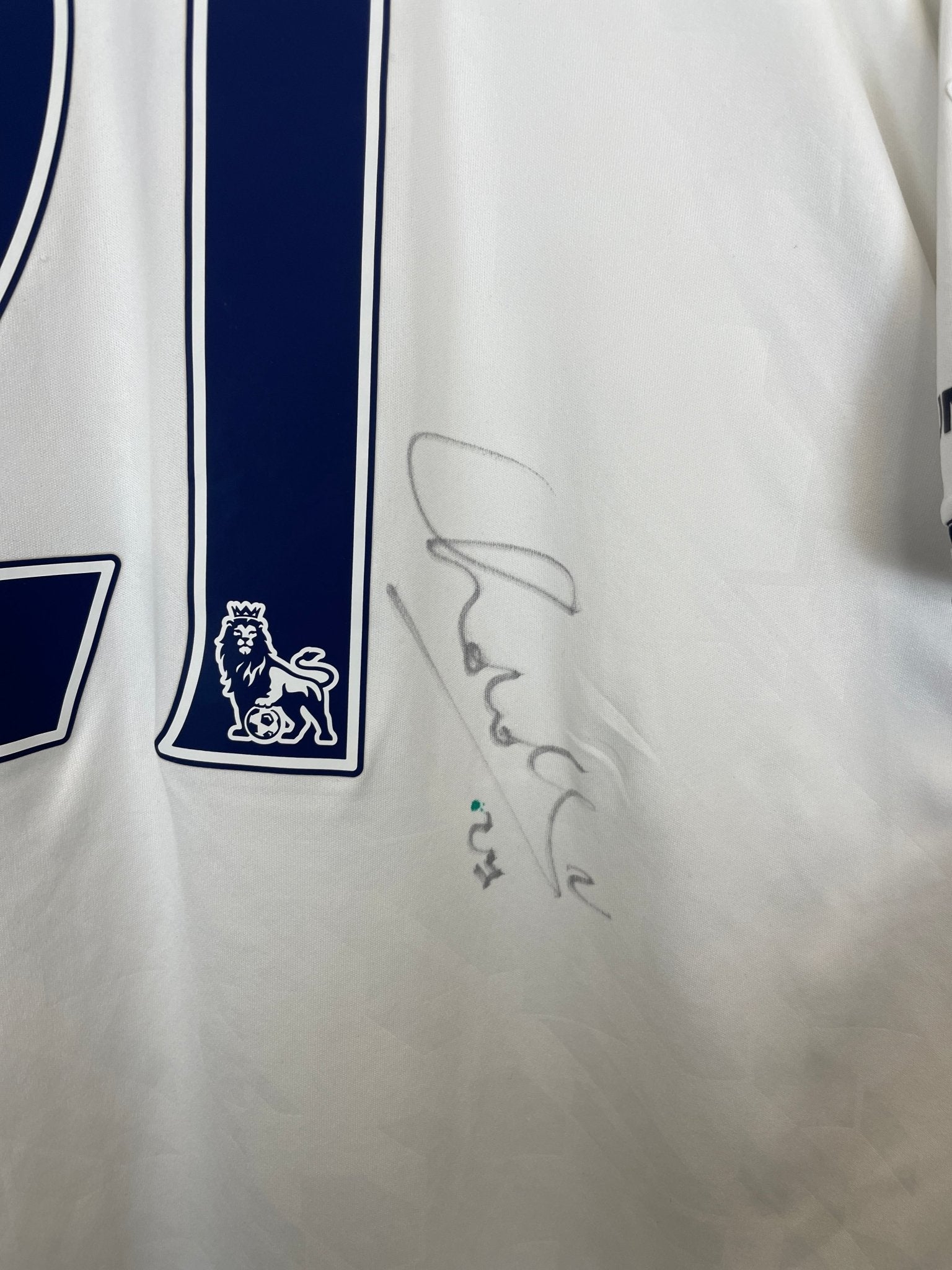 Shop 2013/14 TOTTENHAM CHADLI #21 *SIGNED* HOME SHIRT (XL) UNDER ARMOUR, classic football shirts, vintage football shirts & retro soccer jerseys at Cult Kits