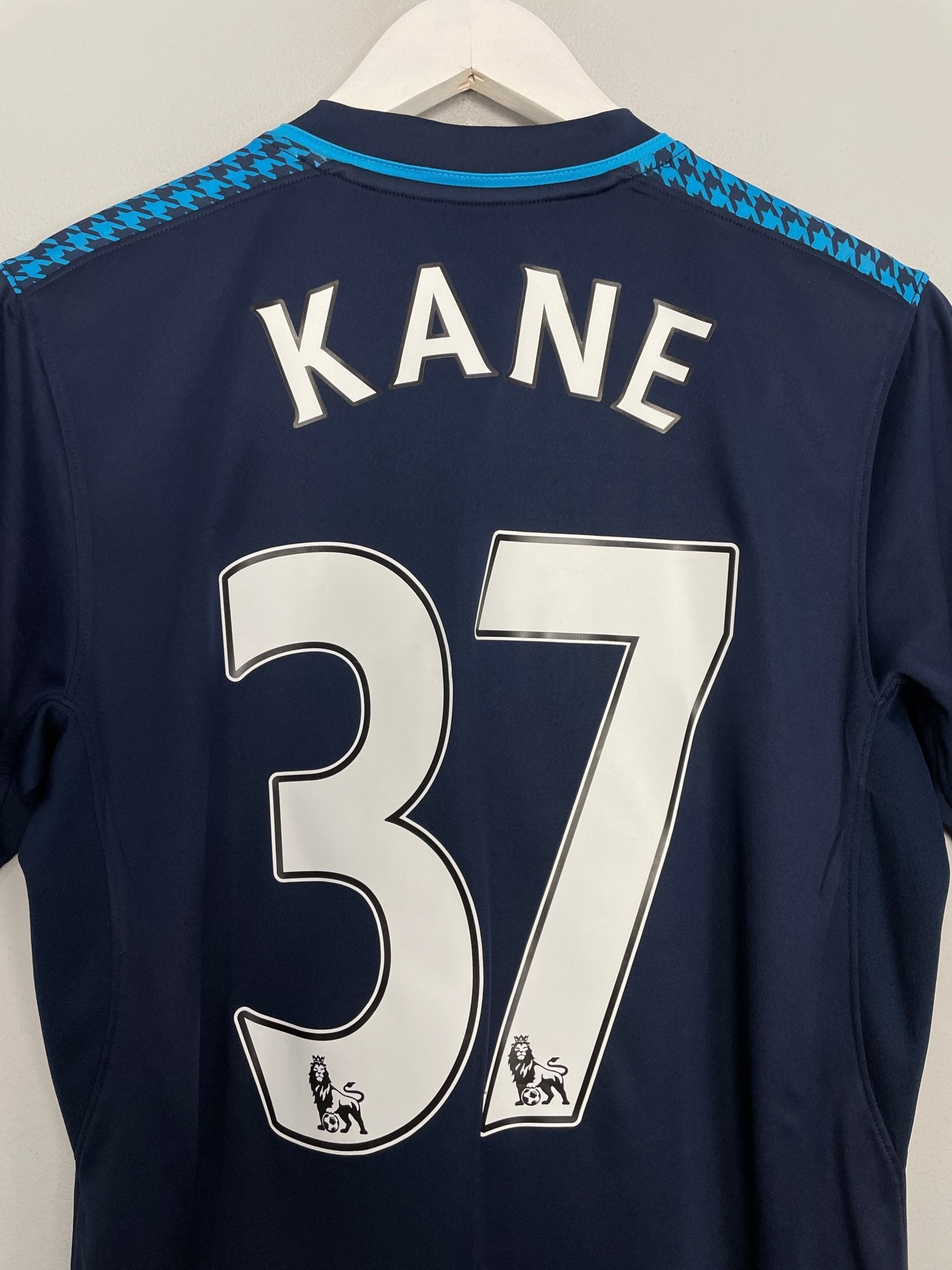 Shop 2013/14 TOTTENHAM KANE #37 THIRD SHIRT (S) UNDER ARMOUR, classic football shirts, vintage football shirts & retro soccer jerseys at Cult Kits