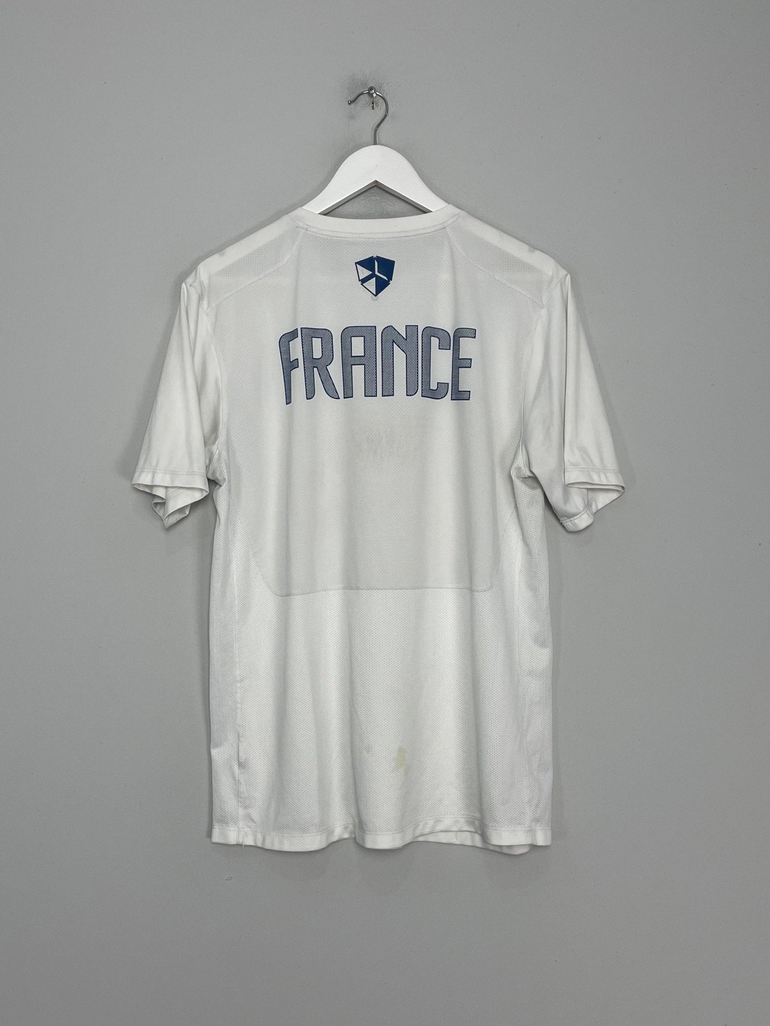 Shop 2013/15 FRANCE TRAINING SHIRT (L) NIKE, classic football shirts, vintage football shirts & retro soccer jerseys at Cult Kits