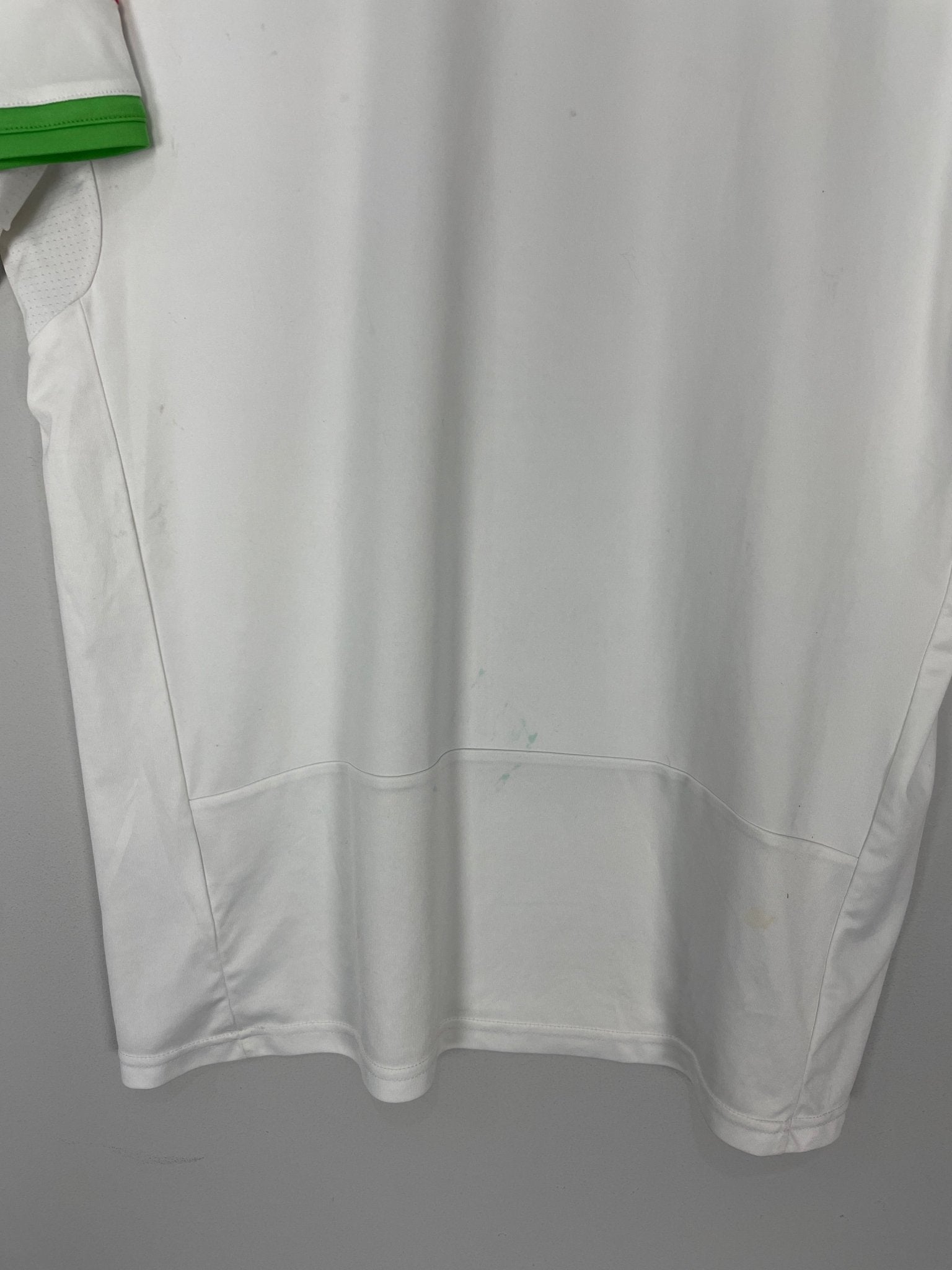 Shop 2014/15 ALGERIA HOME SHIRT (XL) PUMA, classic football shirts, vintage football shirts & retro soccer jerseys at Cult Kits