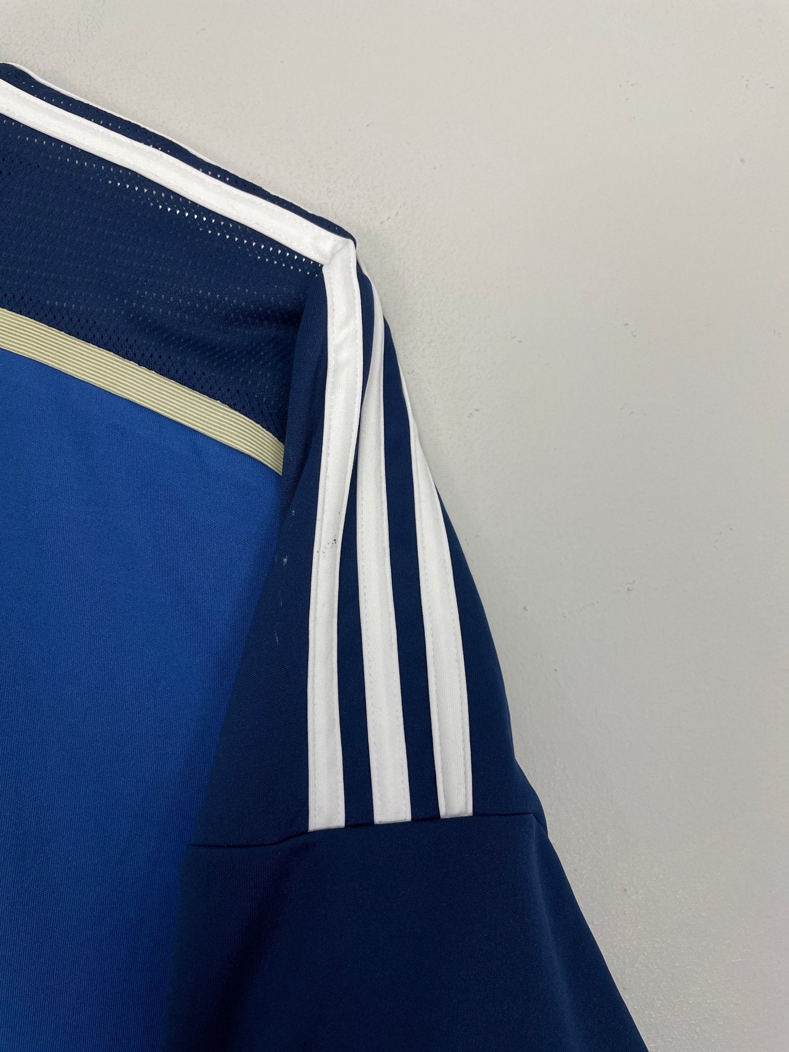 Shop 2014/15 ARGENTINA MESSI #10 *BNWT* AWAY SHIRT (L) ADIDAS, classic football shirts, vintage football shirts & retro soccer jerseys at Cult Kits