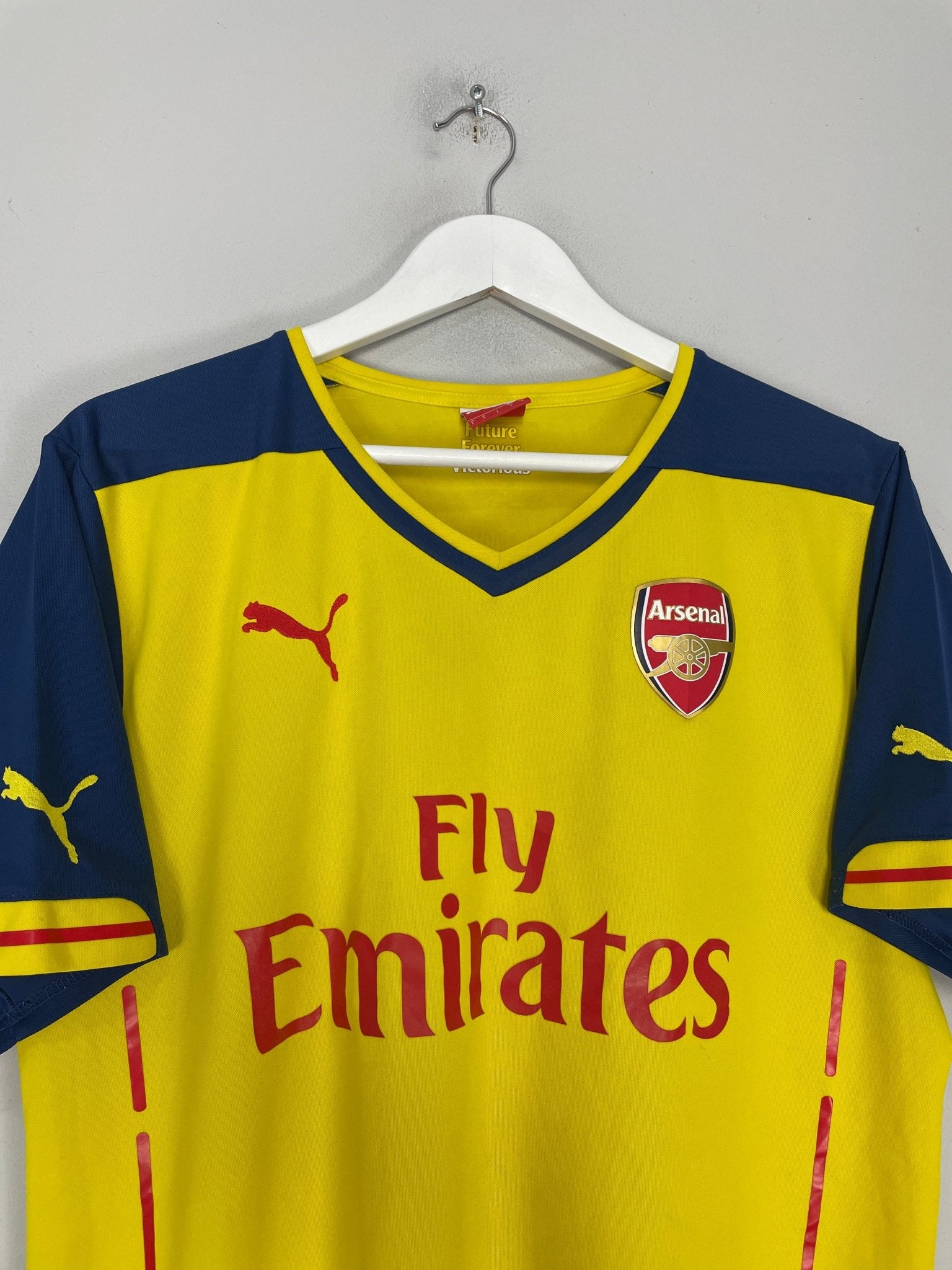 Shop 2014/15 ARSENAL OZIL #11 AWAY SHIRT (L) PUMA, classic football shirts, vintage football shirts & retro soccer jerseys at Cult Kits