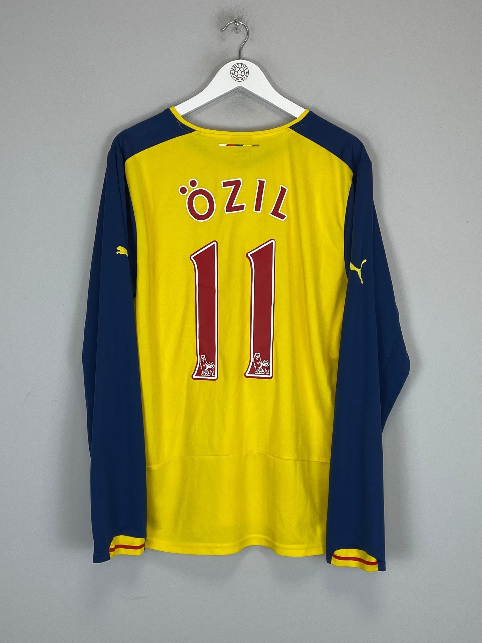 Shop 2014/15 ARSENAL OZIL #11 L/S AWAY SHIRT (XL) PUMA, classic football shirts, vintage football shirts & retro soccer jerseys at Cult Kits
