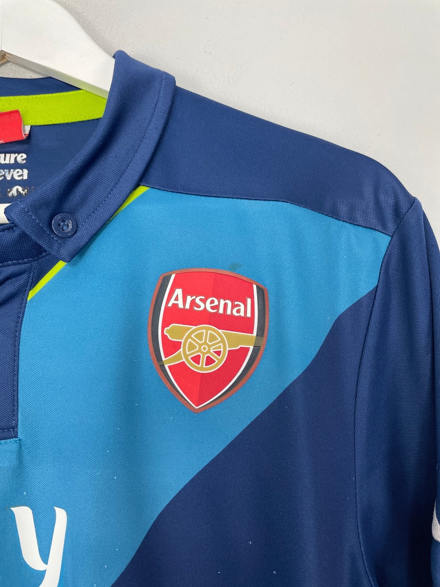 Shop 2014/15 ARSENAL OZIL #11 THIRD SHIRT (M) PUMA, classic football shirts, vintage football shirts & retro soccer jerseys at Cult Kits