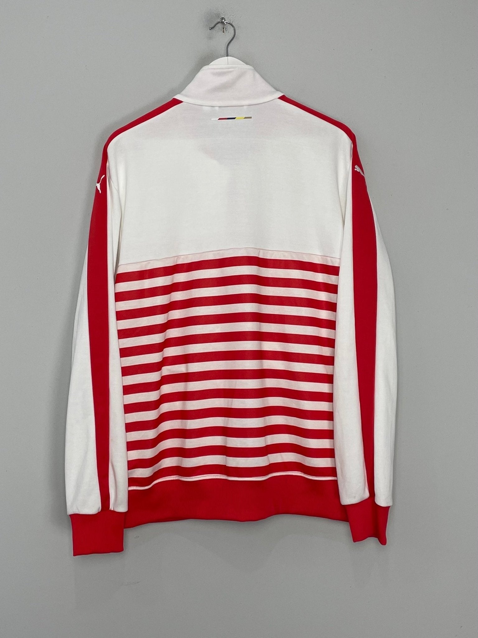 Shop 2014/15 ARSENAL TRACK JACKET (L) PUMA, classic football shirts, vintage football shirts & retro soccer jerseys at Cult Kits