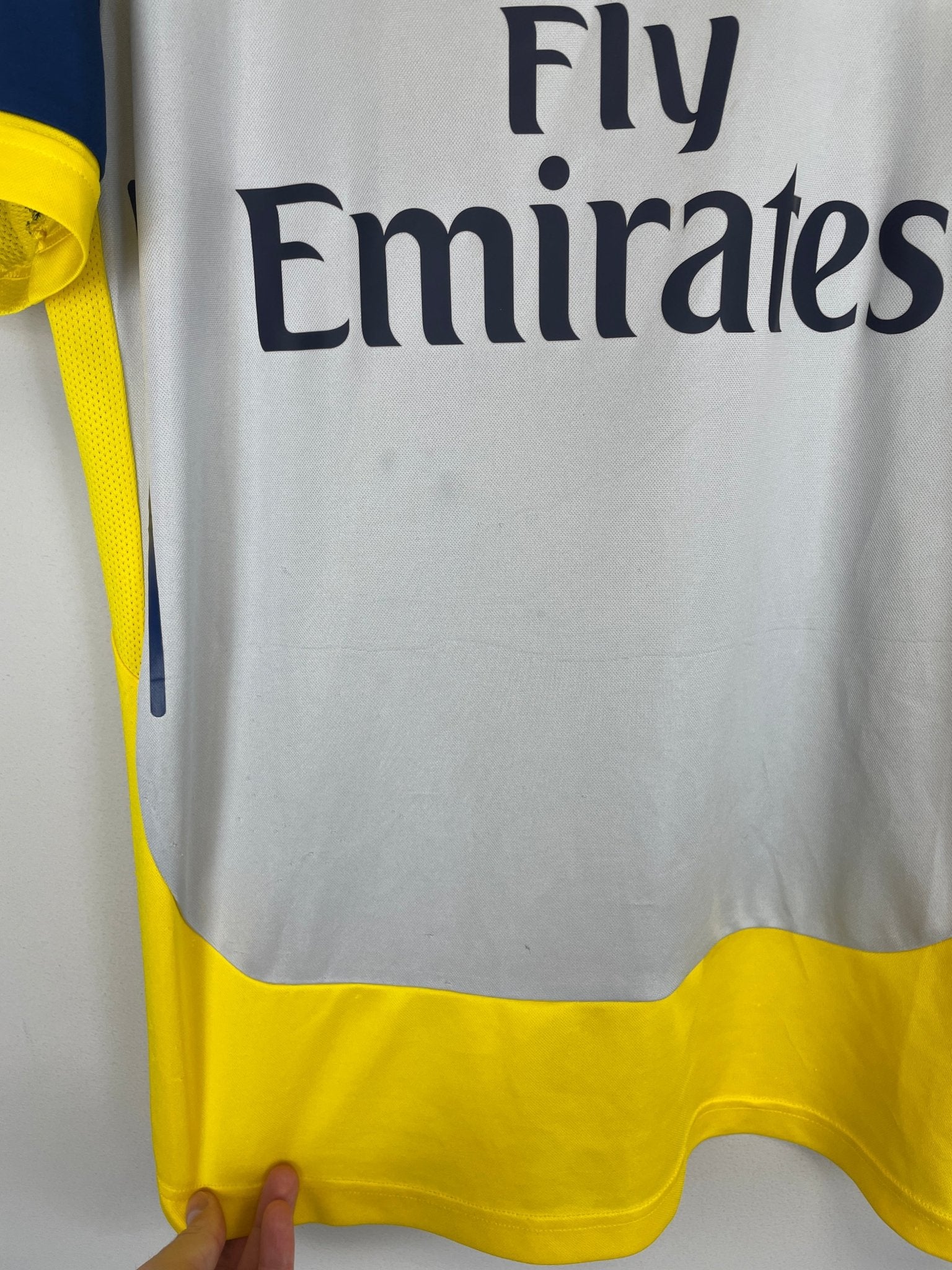 Shop 2014/15 ARSENAL TRAINING SHIRT (L) PUMA, classic football shirts, vintage football shirts & retro soccer jerseys at Cult Kits
