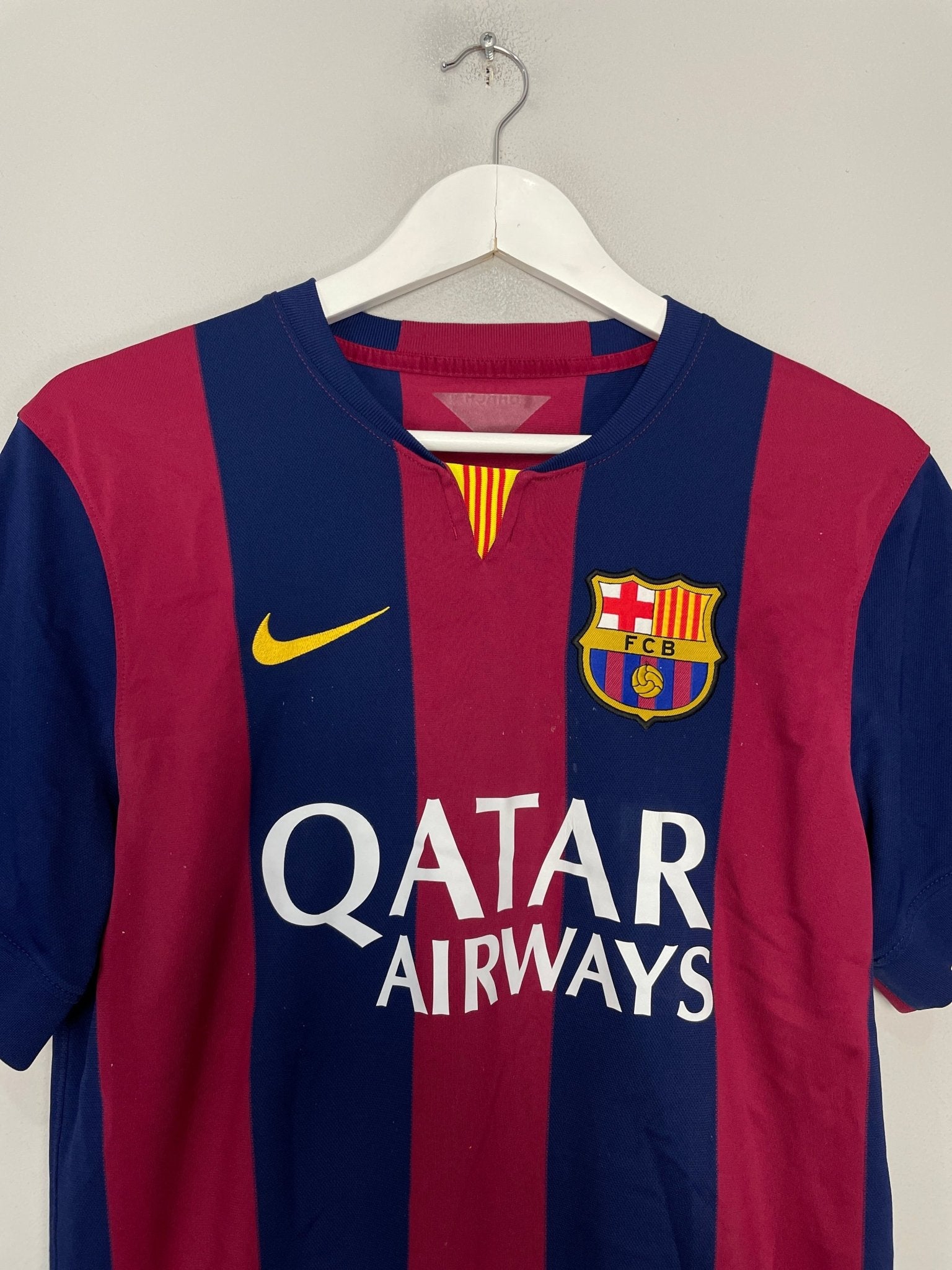 Shop 2014/15 BARCELONA MESSI #10 HOME SHIRT (M) NIKE, classic football shirts, vintage football shirts & retro soccer jerseys at Cult Kits