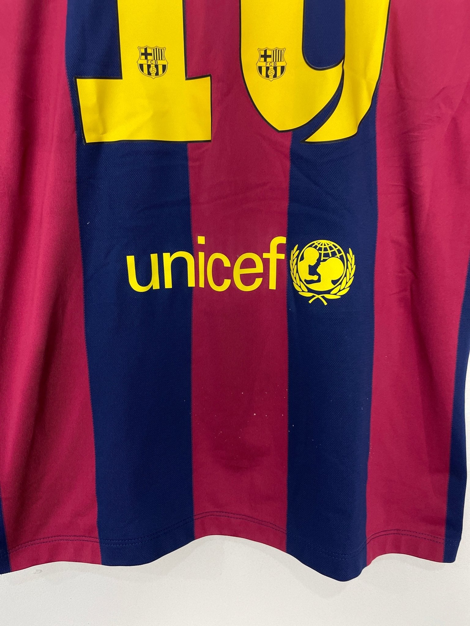 Shop 2014/15 BARCELONA MESSI #10 HOME SHIRT (M) NIKE, classic football shirts, vintage football shirts & retro soccer jerseys at Cult Kits
