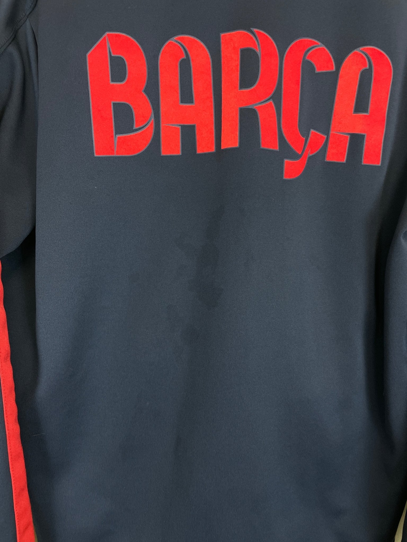 Shop 2014/15 BARCELONA TRACKSUIT TOP (XL) NIKE, classic football shirts, vintage football shirts & retro soccer jerseys at Cult Kits