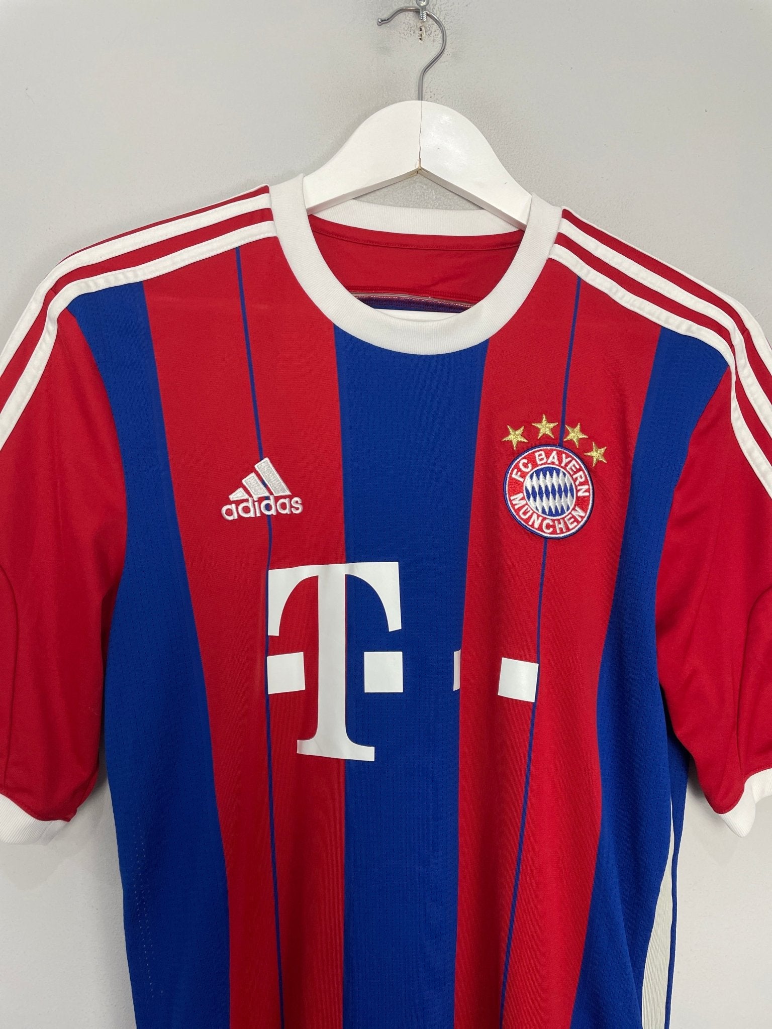 Shop 2014/15 BAYERN MUNICH LEWANDOWSKI #9 HOME SHIRT (M) ADIDAS, classic football shirts, vintage football shirts & retro soccer jerseys at Cult Kits