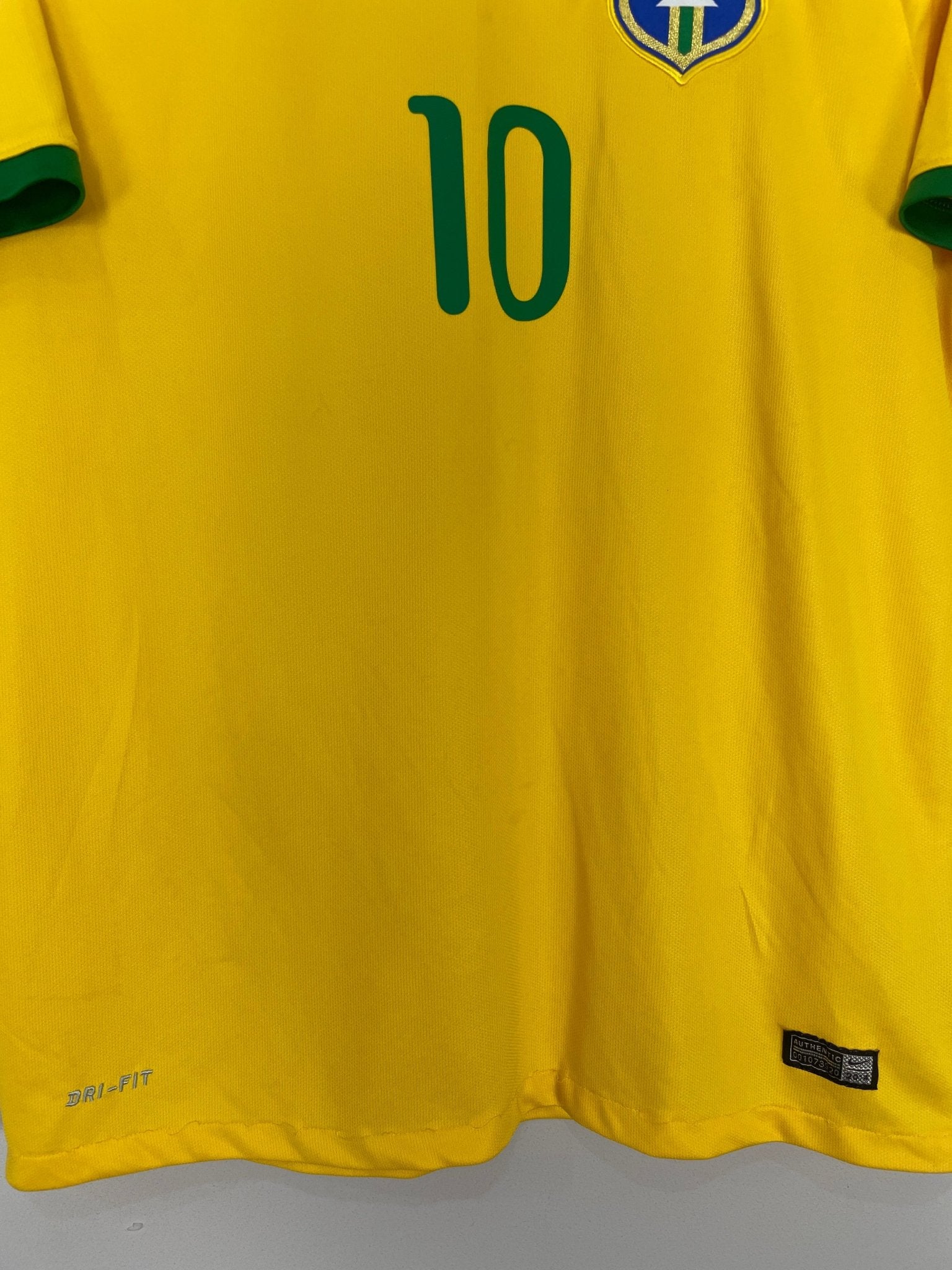 Shop 2014/15 BRAZIL NEYMAR JR #10 HOME SHIRT (L) NIKE, classic football shirts, vintage football shirts & retro soccer jerseys at Cult Kits