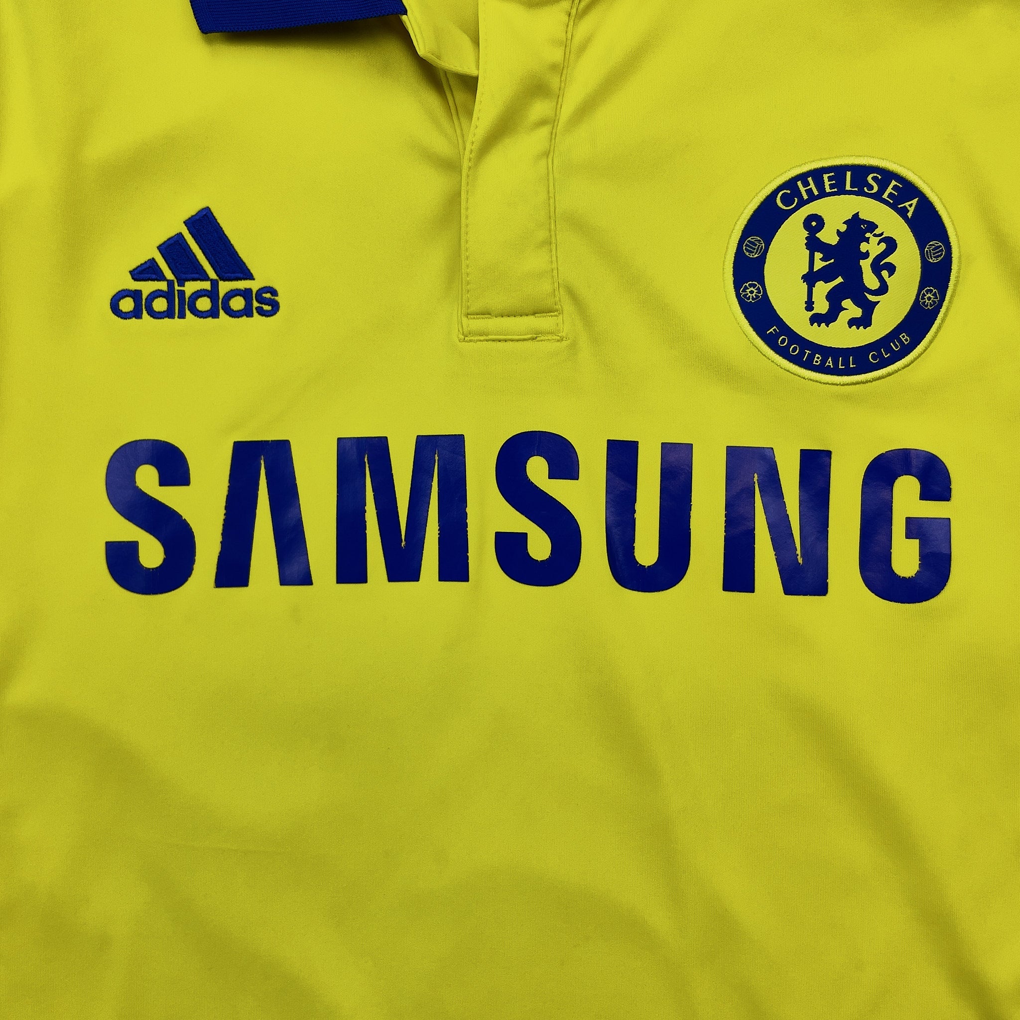 Buy 2014/15 Chelsea Away Shirt (L) Adidas ~ Free worldwide shipping ~ Authentic Vintage Football Shirts from Cult Kits