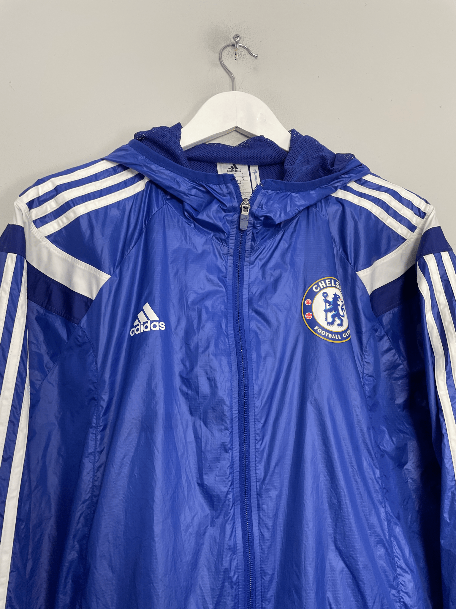 Shop 2014/15 CHELSEA RAIN JACKET (L) ADIDAS, classic football shirts, vintage football shirts & retro soccer jerseys at Cult Kits