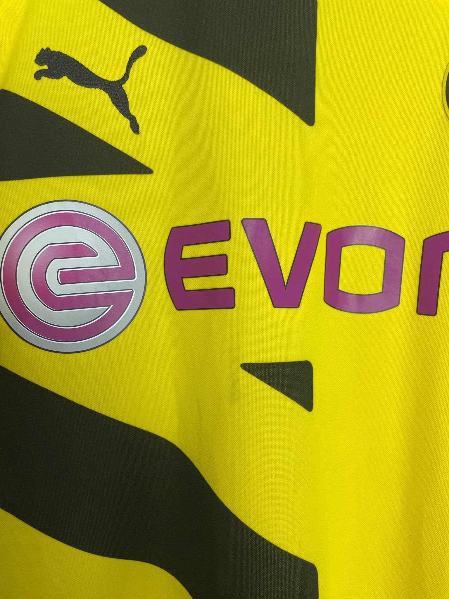 Shop 2014/15 DORTMUND DURM #37 HOME SHIRT (M) PUMA, classic football shirts, vintage football shirts & retro soccer jerseys at Cult Kits