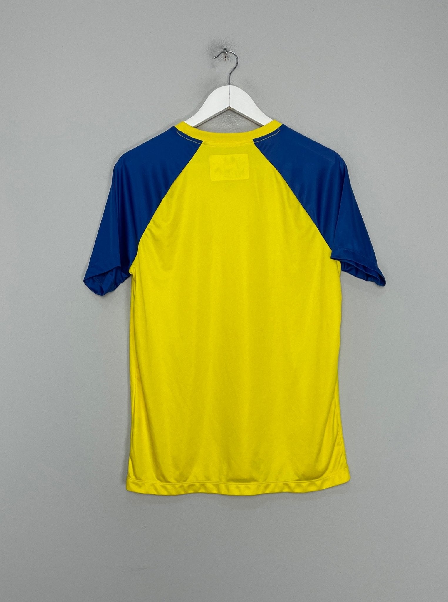 Shop 2014/15 ECUADOR HOME SHIRT (M) MARATHON, classic football shirts, vintage football shirts & retro soccer jerseys at Cult Kits
