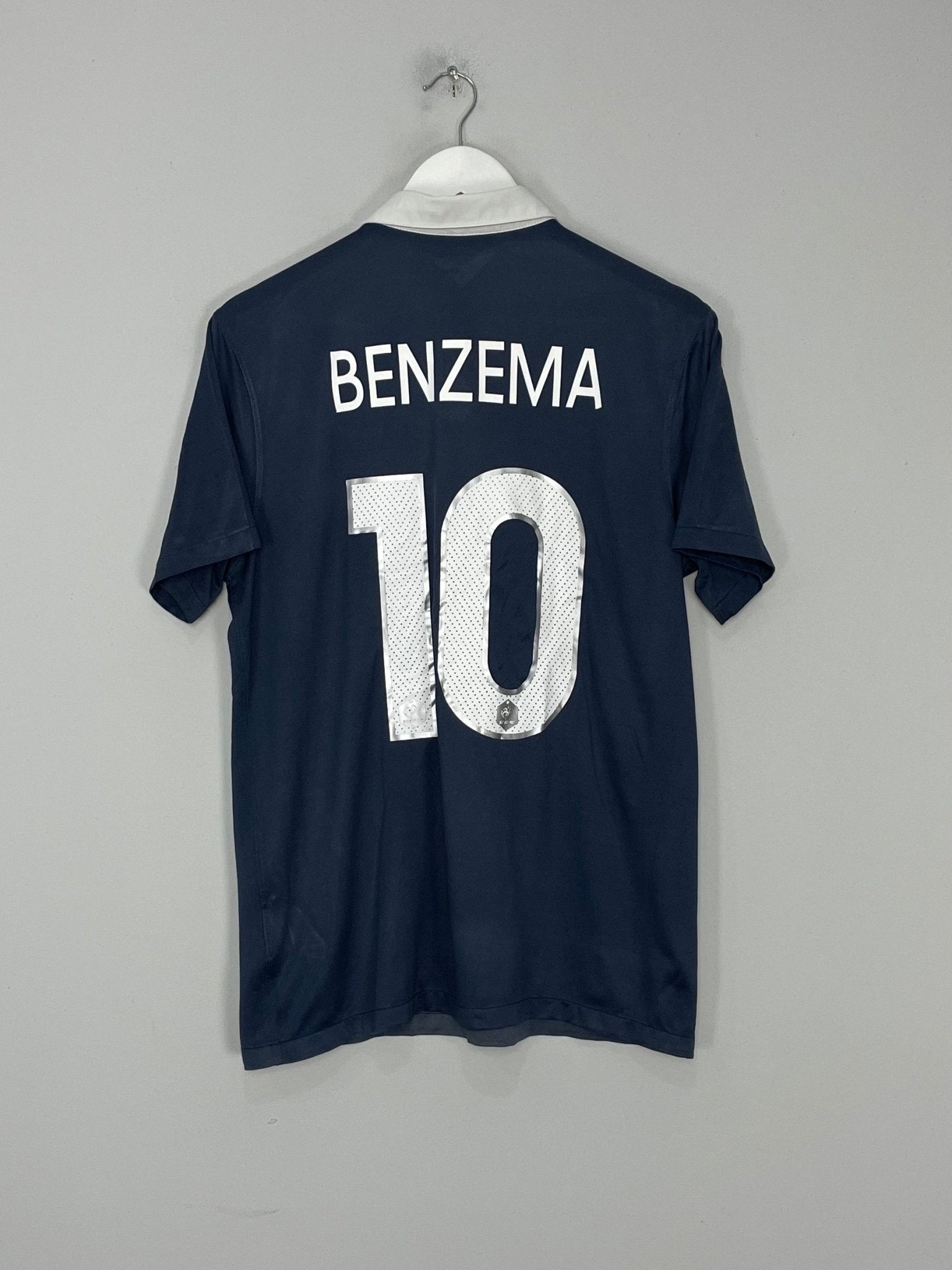 Shop 2014/15 FRANCE BENZEMA #10 HOME SHIRT (M) NIKE, classic football shirts, vintage football shirts & retro soccer jerseys at Cult Kits
